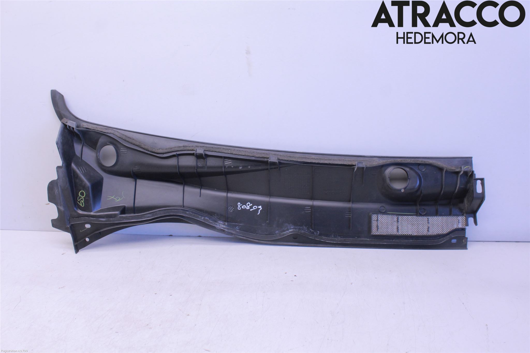 Toyota AVENSIS 03-06 Visker Deksel-Grill-Under Frr