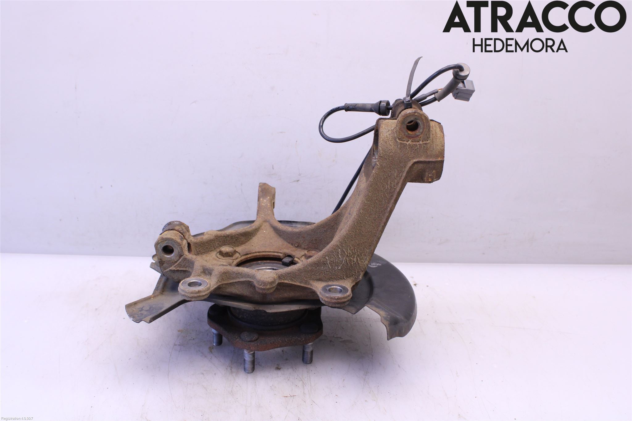 Nissan X-TRAIL 14-21 Spindel Vf