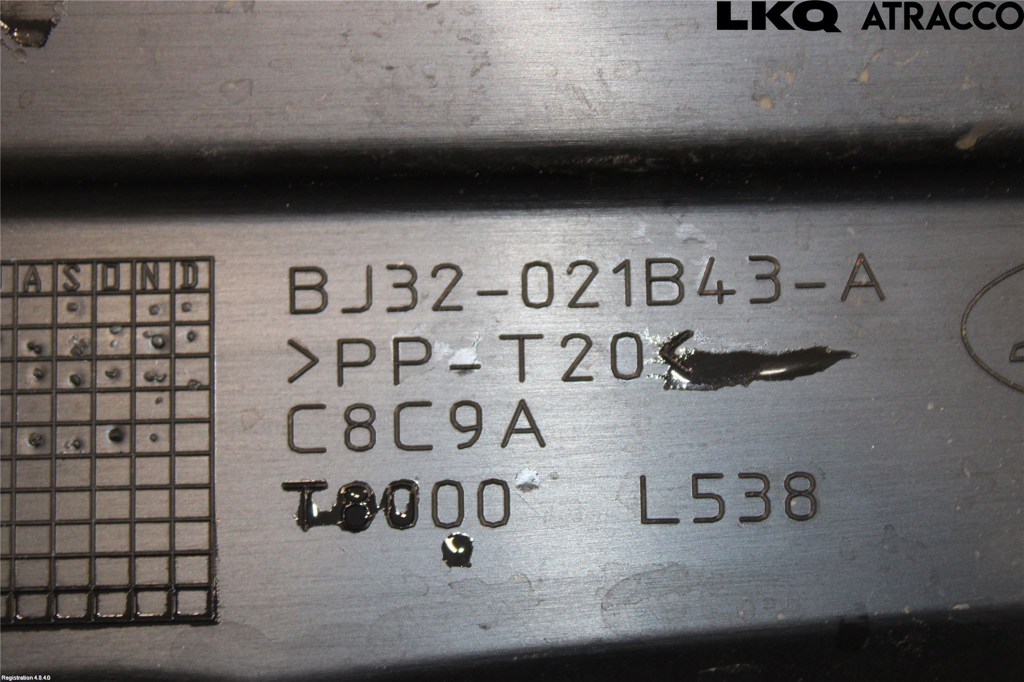 Landrover LAND ROVER RANGE ROVER EVOQUE (L538) 11-18 Visker Deksel-Grill-Under Frr
