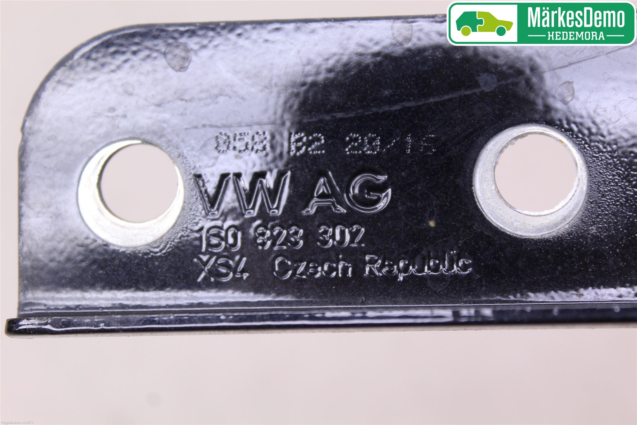 Volkswagen VW UP! / E-UP! Panser Hengsel - Hengsler