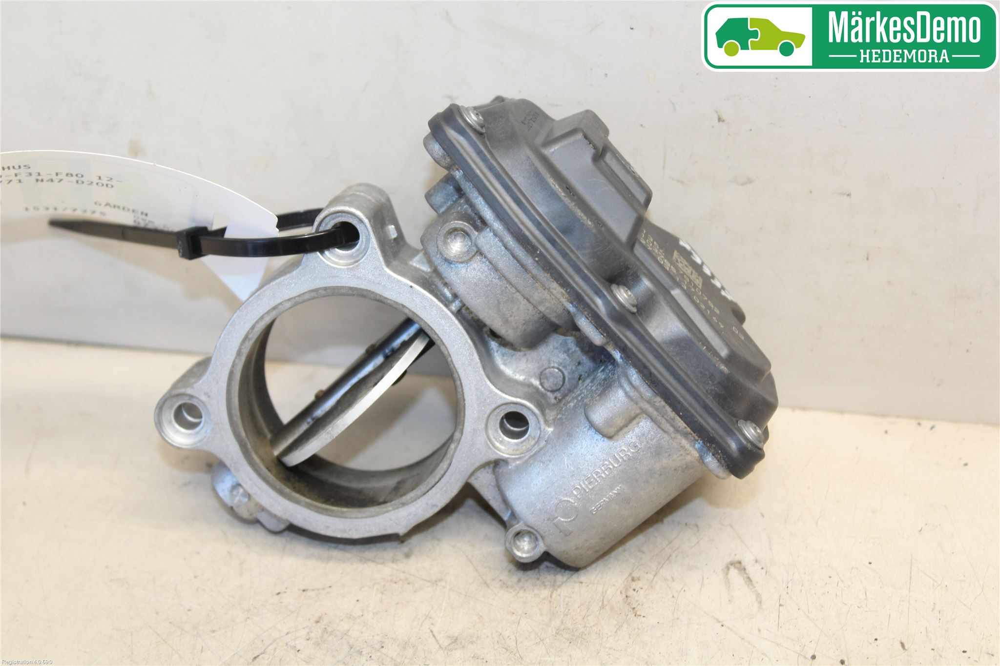BMW 3 F30/F31/F80 12-19 Inns Spjeldhus