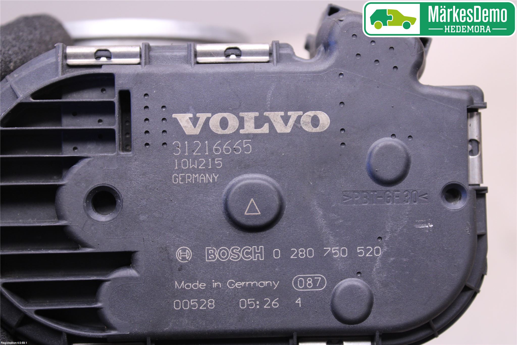 Volvo V70 08-13 Inns Spjeldhus