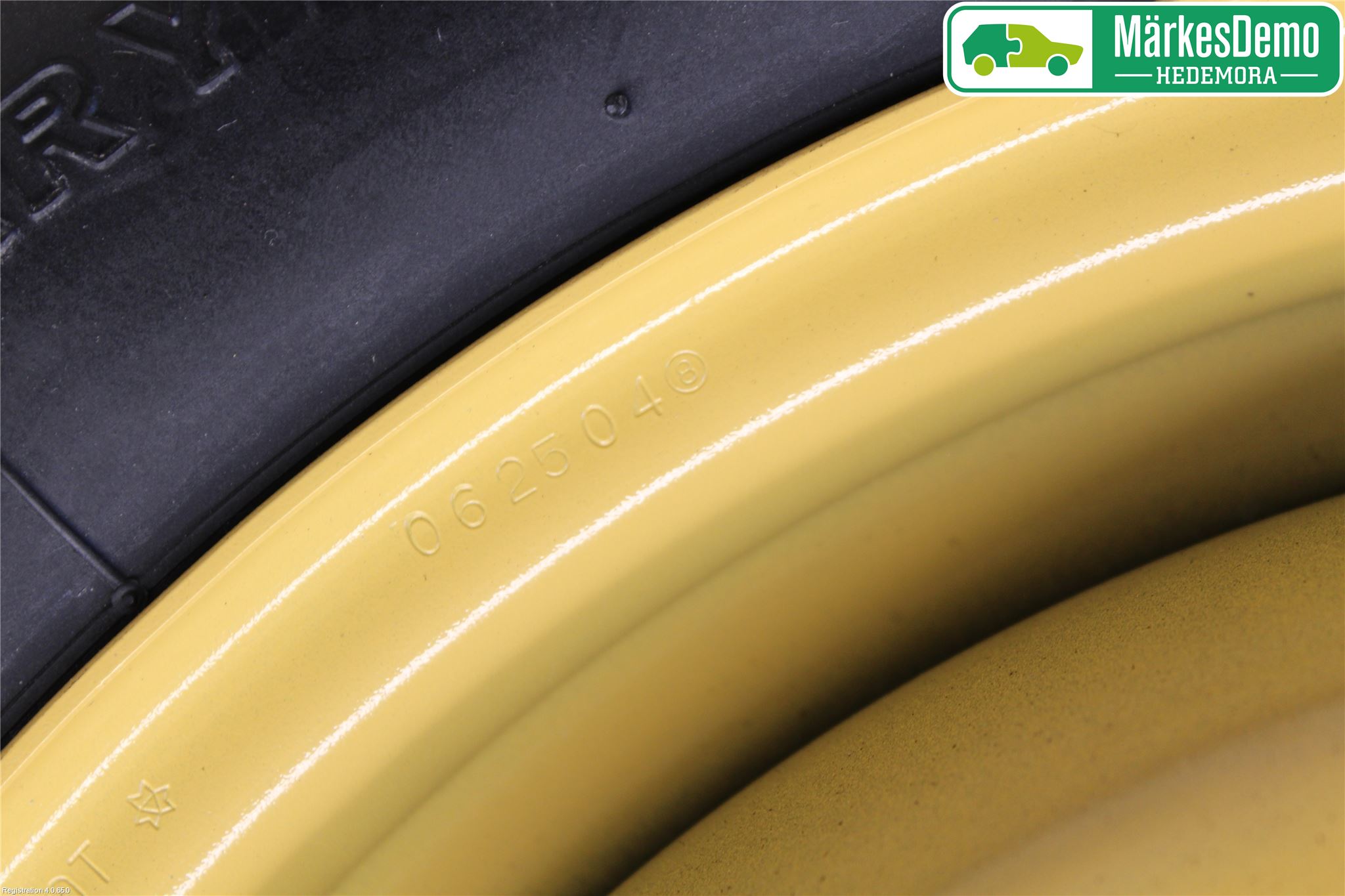 Subaru LEGACY    04-06 Hjul Reservehjul Minitype