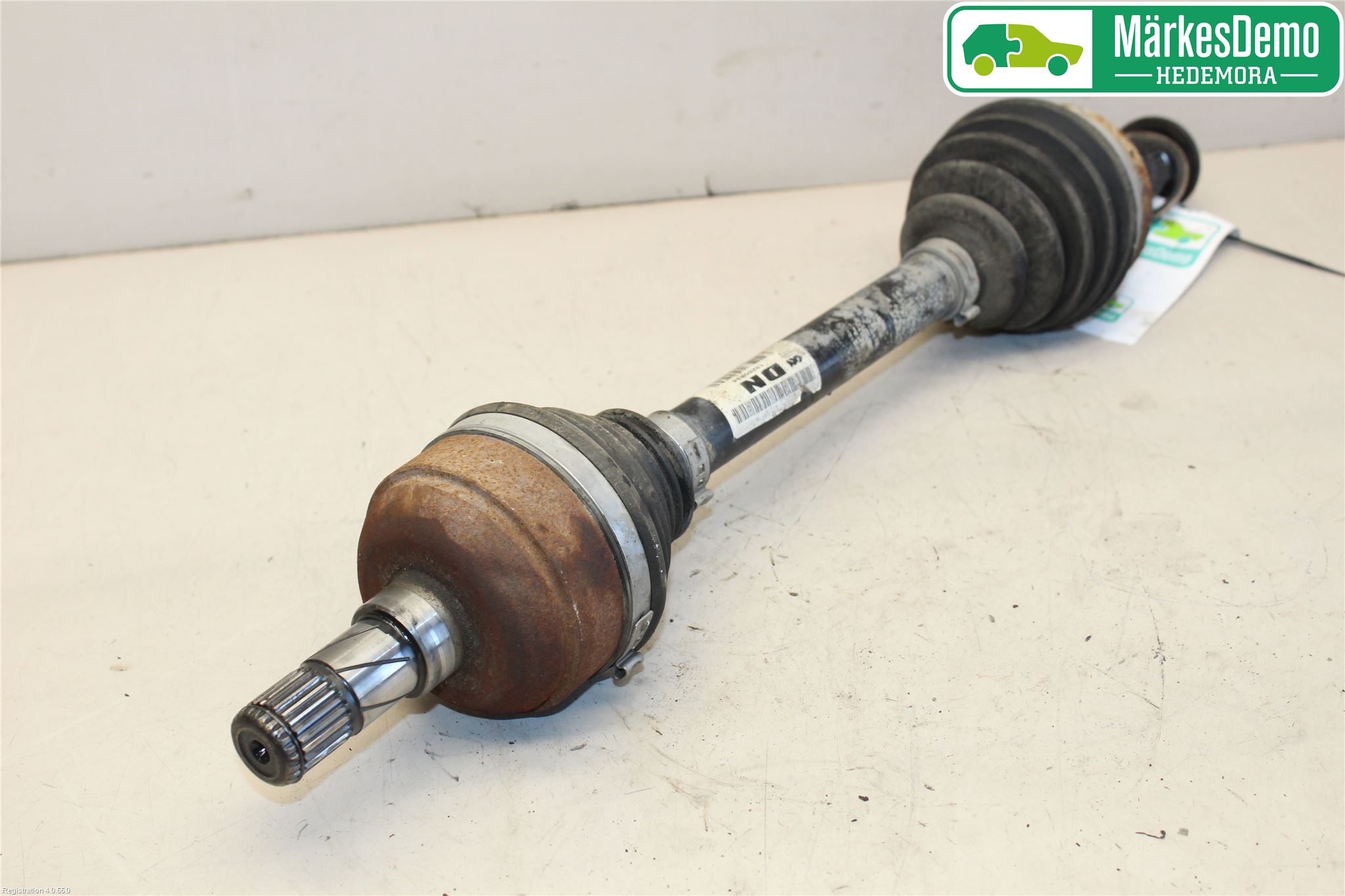 Opel ASTRA J 10-15 Drivaksel Foran Kompl Venstre