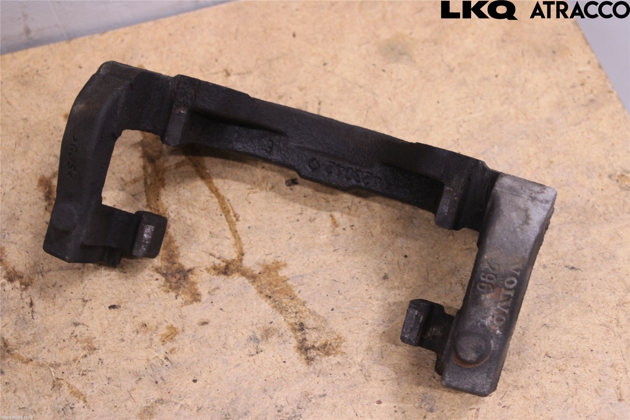 Volvo V90 17->> Bremsecaliper Feste Holder