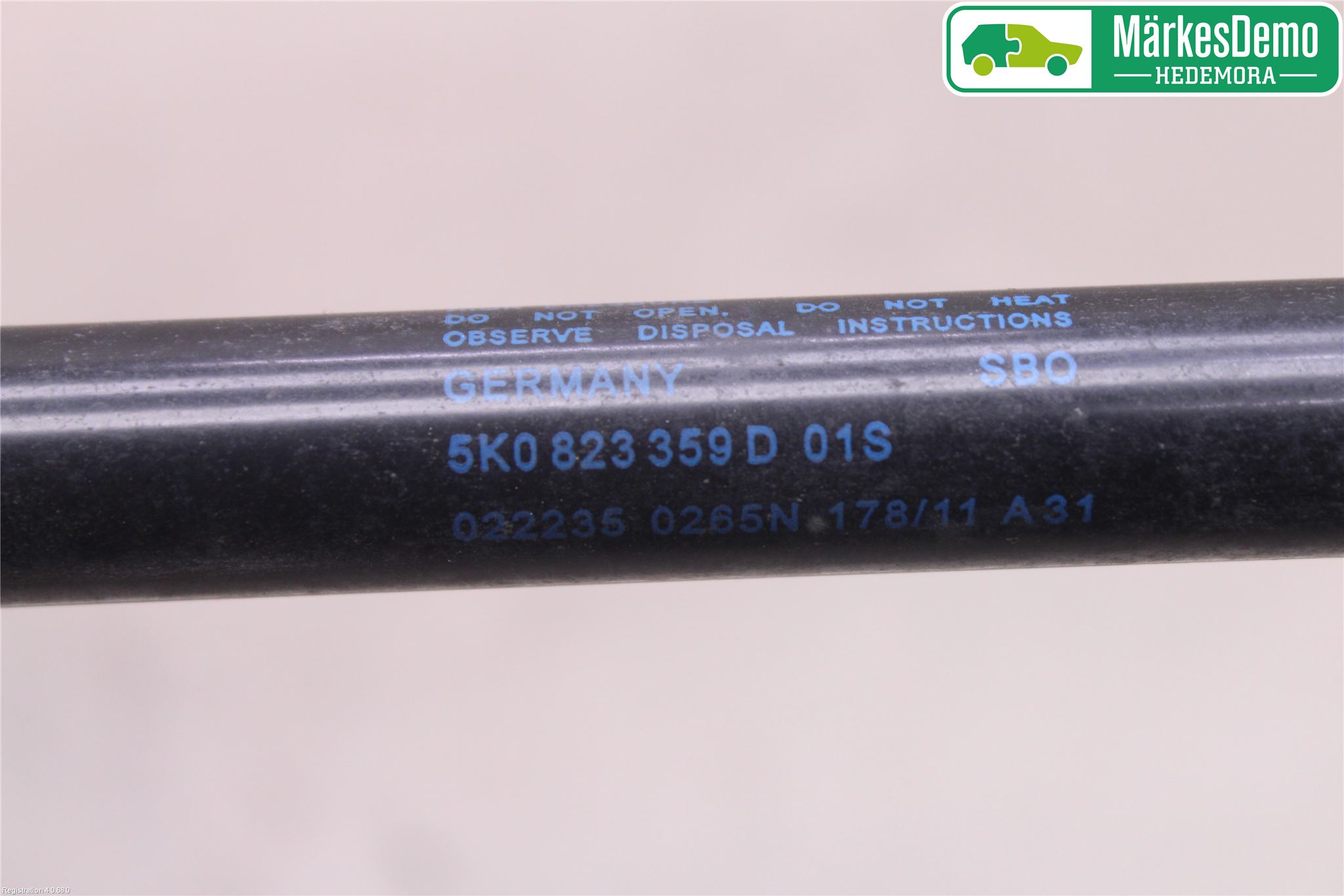 Volkswagen VW GOLF VI 09-13 Panser Demper-Gassfjær