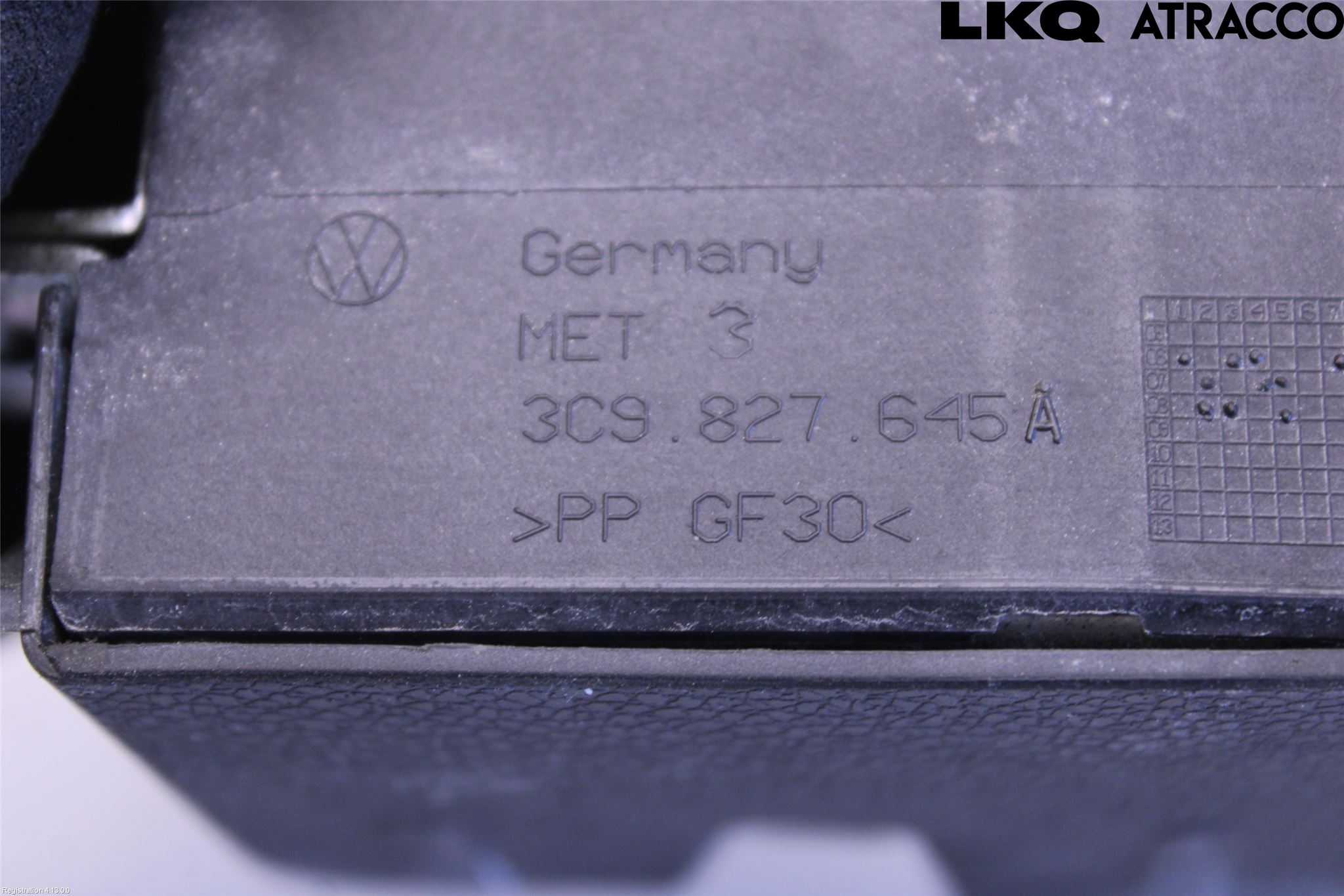 Volkswagen VW GOLF VI 09-13 Bakluke-Lokk Låsekasse