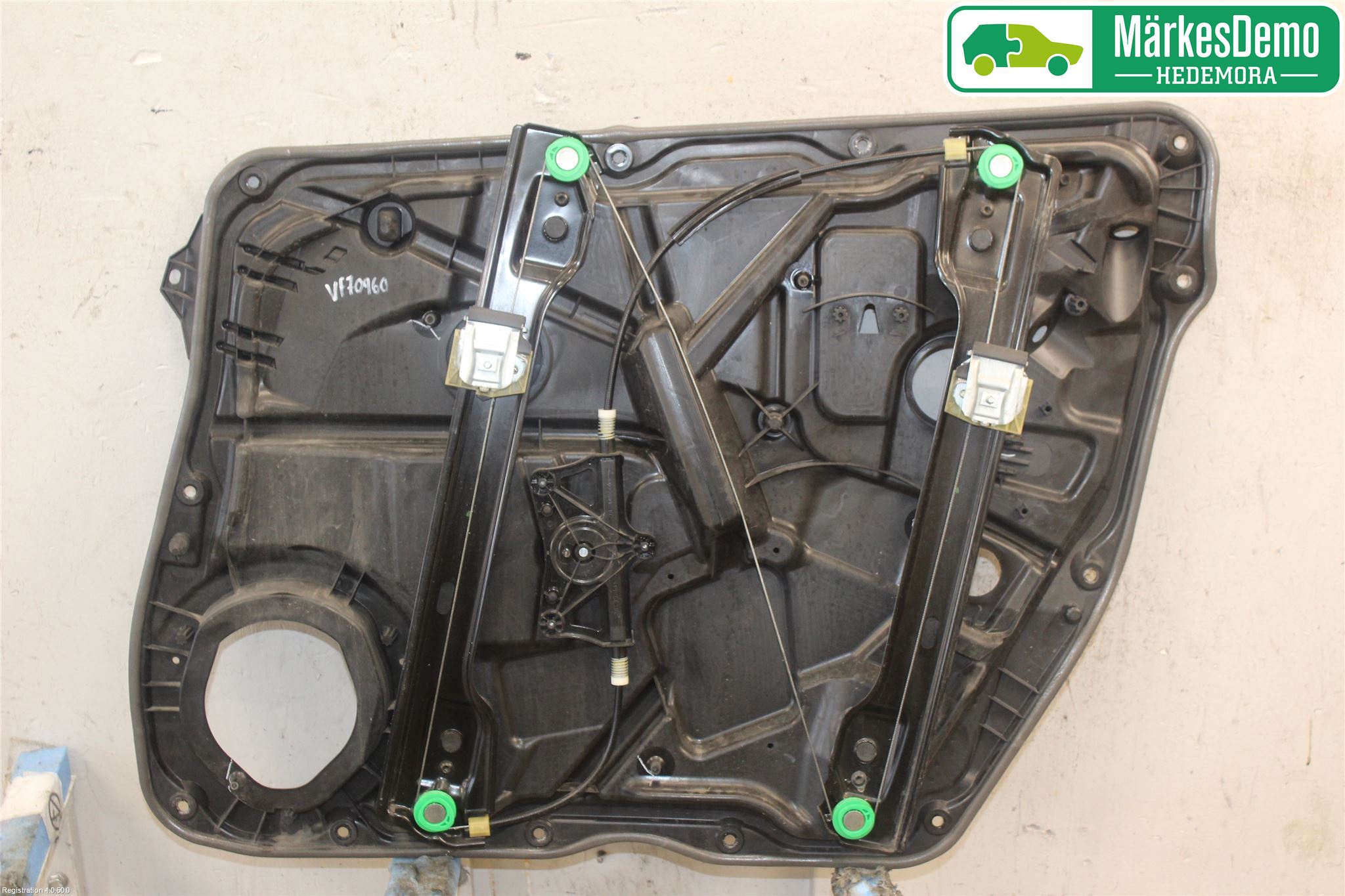 Mercedes-Benz MB ML/GLE-KLASS (W166) 12-18 Vindusheis El Komp