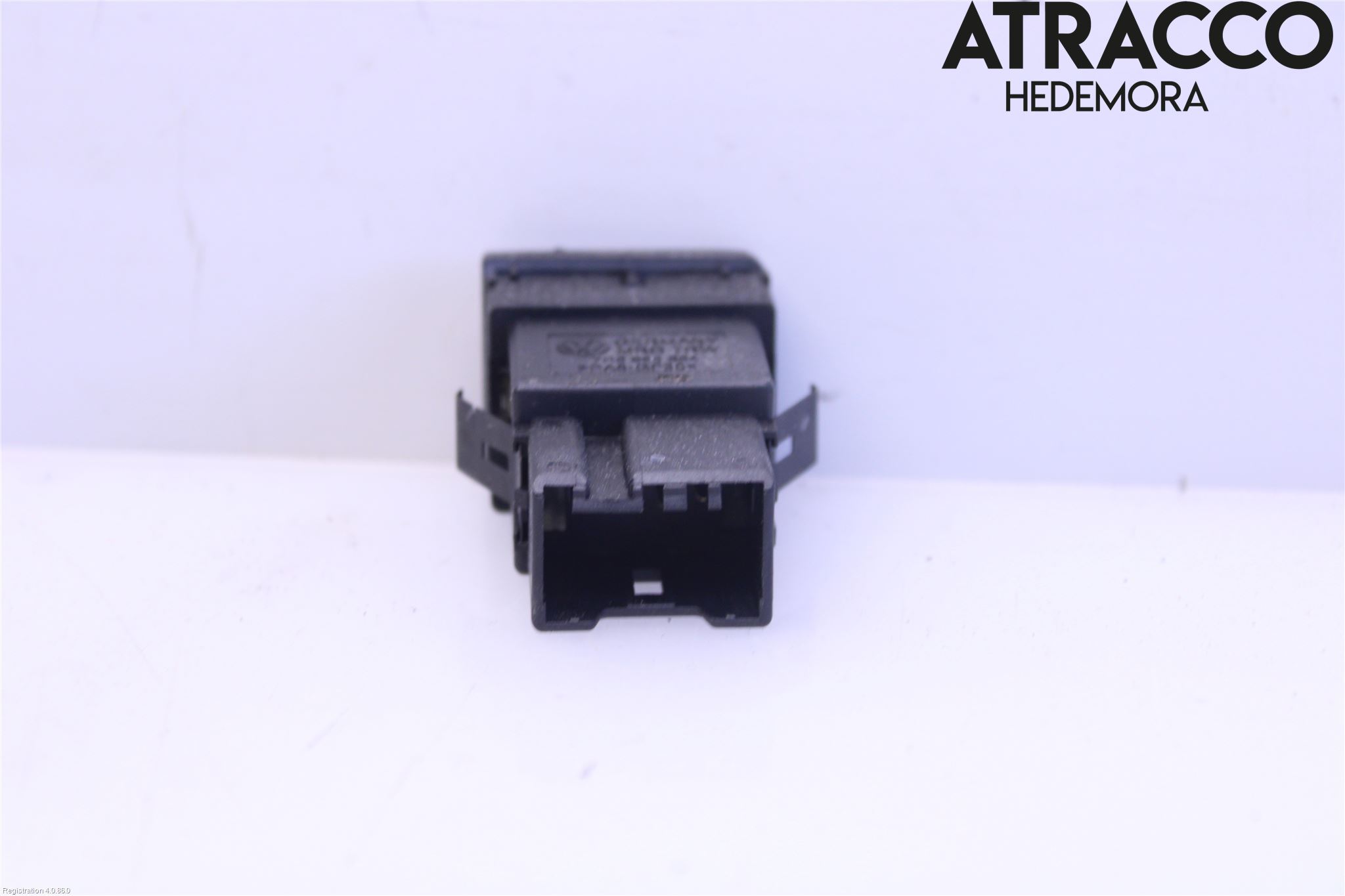 Volkswagen VW TRANSP/CARAVELLE (T5) 04-15 Bryter Varmesete