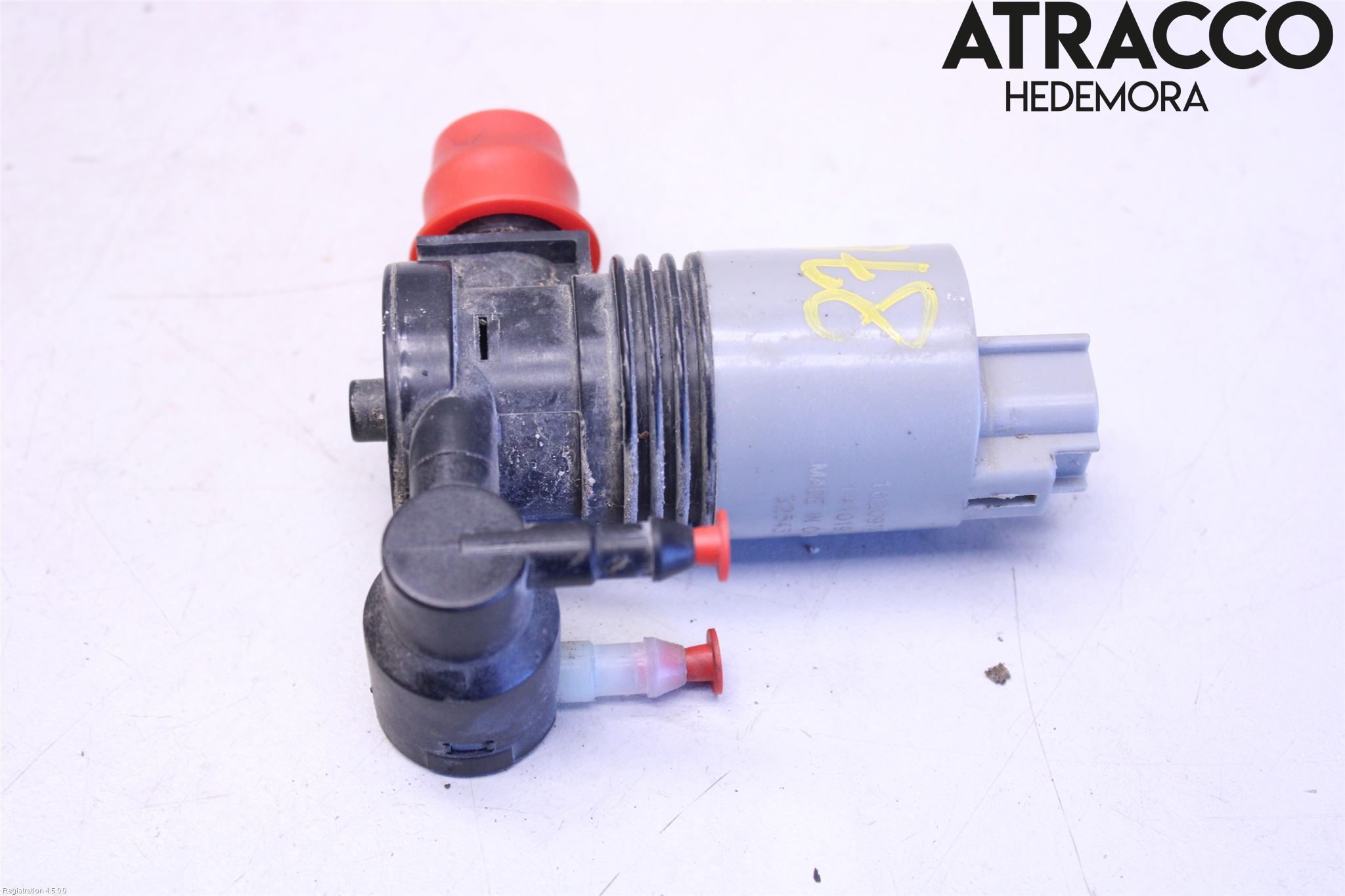 Toyota AURIS 13-19 Spylerpumpe Frontrute