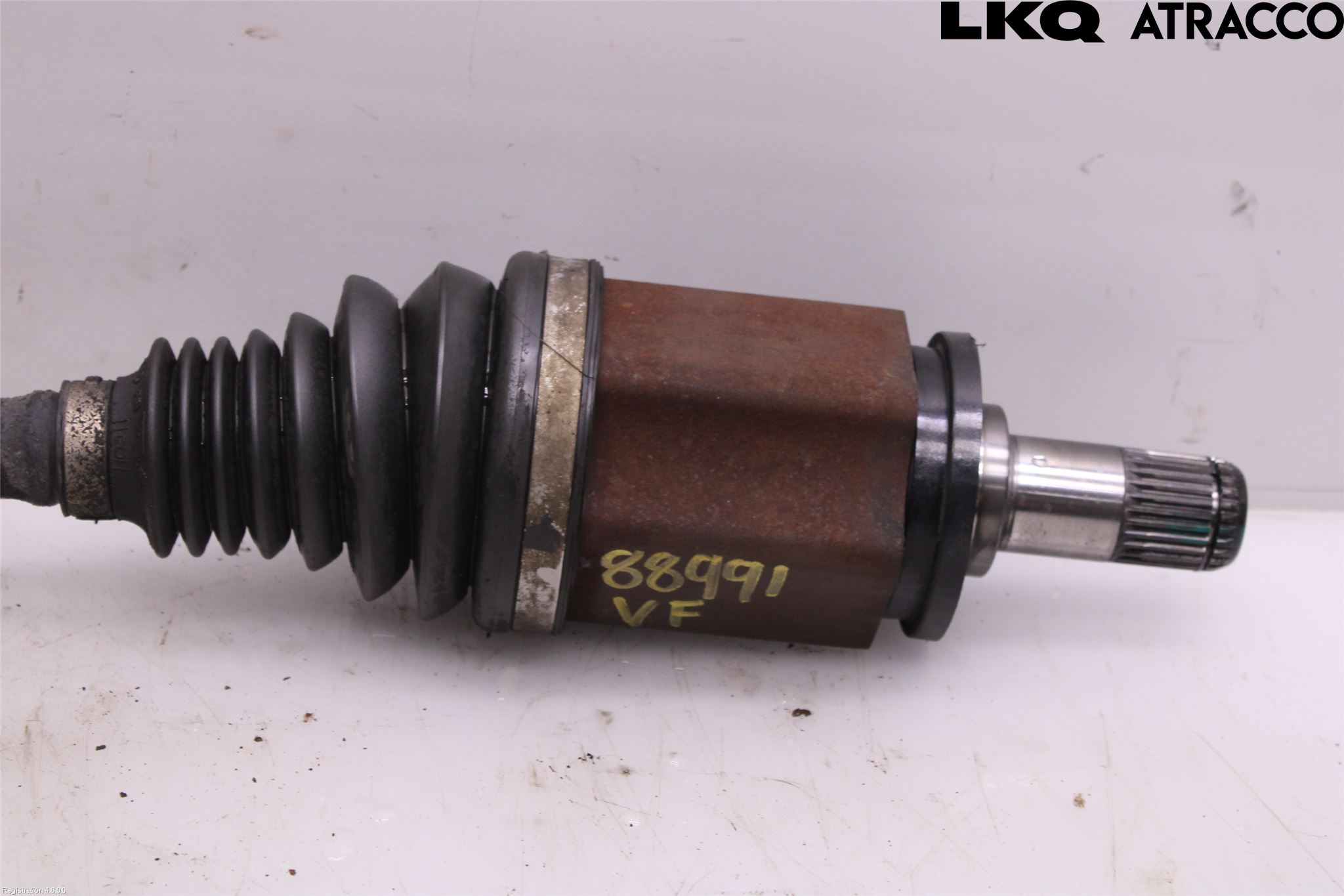 BMW X6 E71/E72   08-14 Drivaksel Foran Kompl Venstre