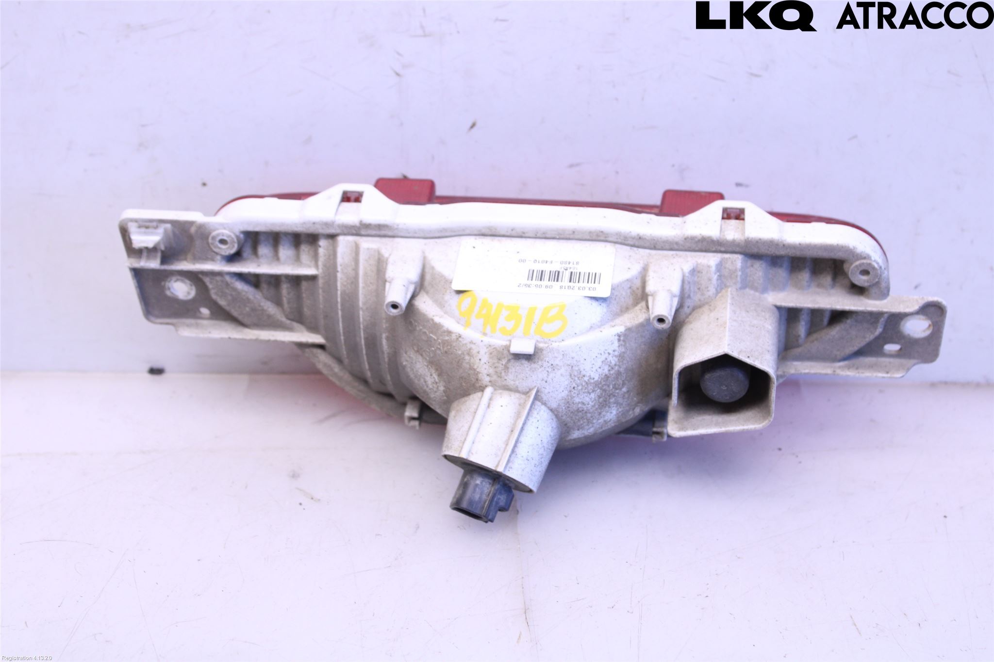 Toyota C-HR 16-23 Refleks Bak