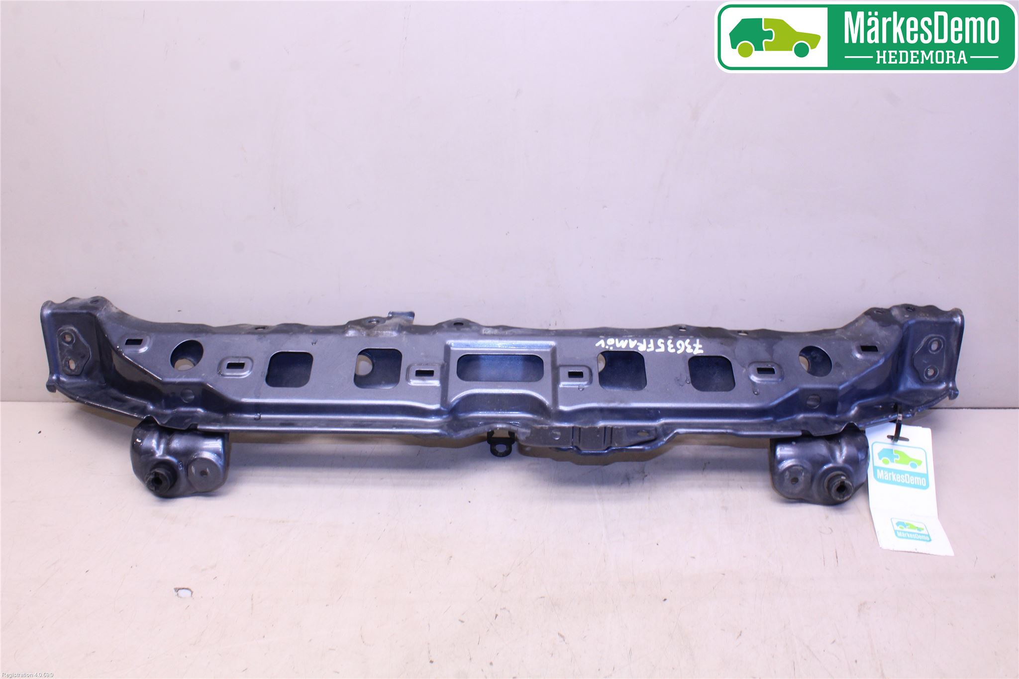 Toyota YARIS XP90 06-11 Frontplate