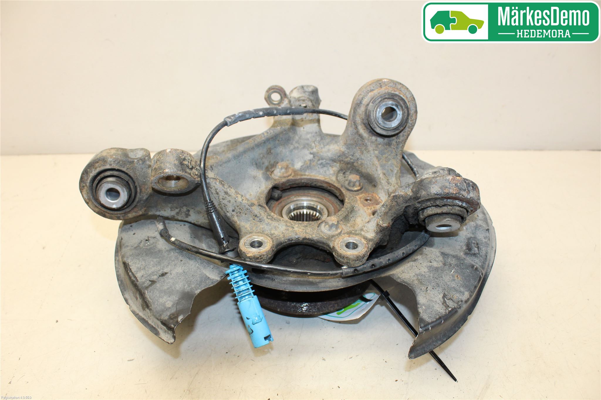 BMW X1 E84 10-15 Spindel Hb