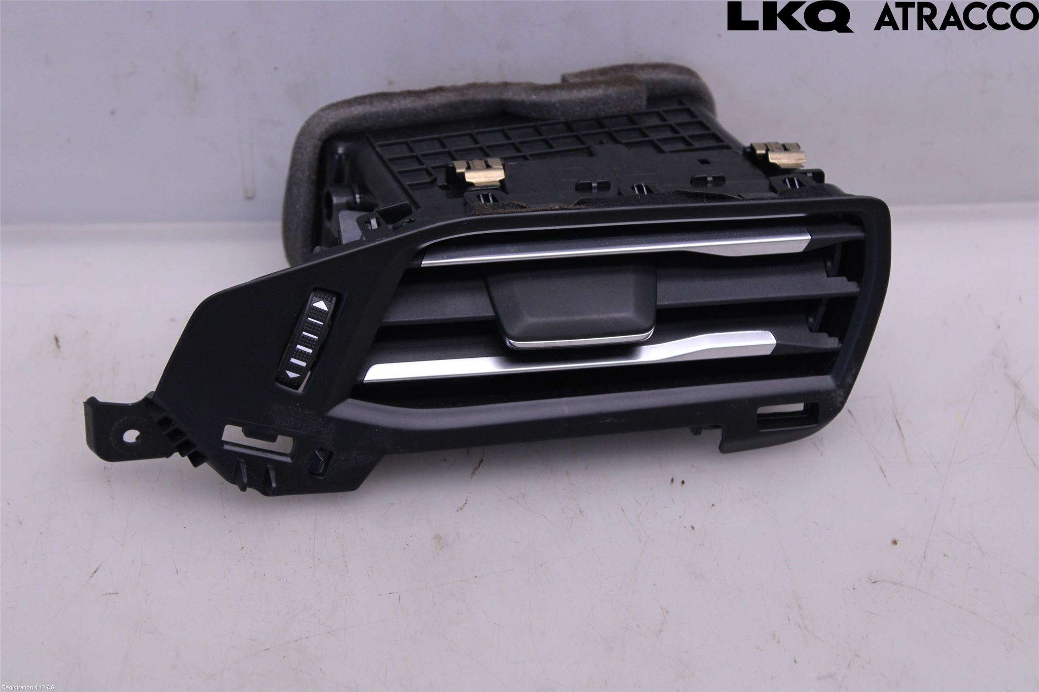 Ford FOCUS 19- Dashbord Kanal - Dyse