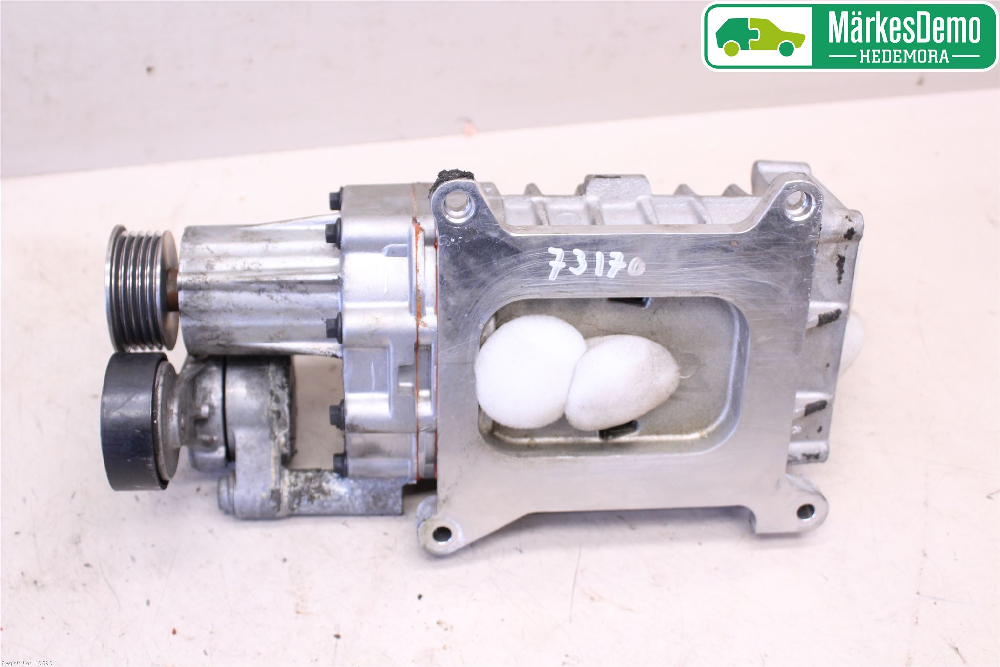 Volkswagen VW GOLF VI 09-13 Kompressor Reimdrevet