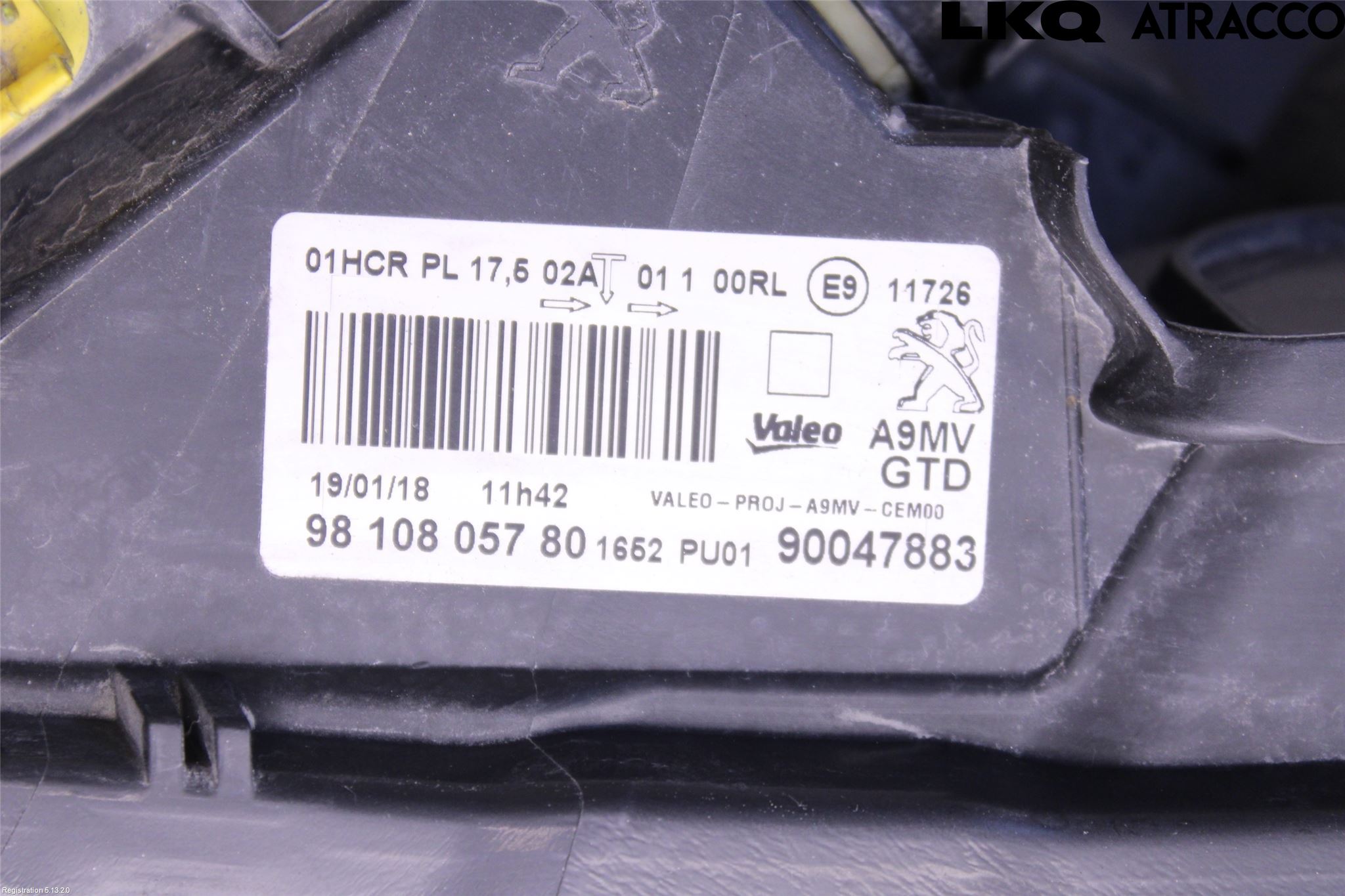 Peugeot PEUGOT 208 16-19 Frontlykt Venstre