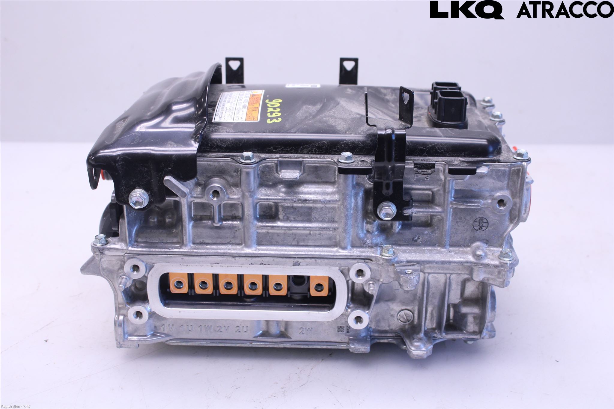 Toyota YARIS XP21 20- Hybridconverter