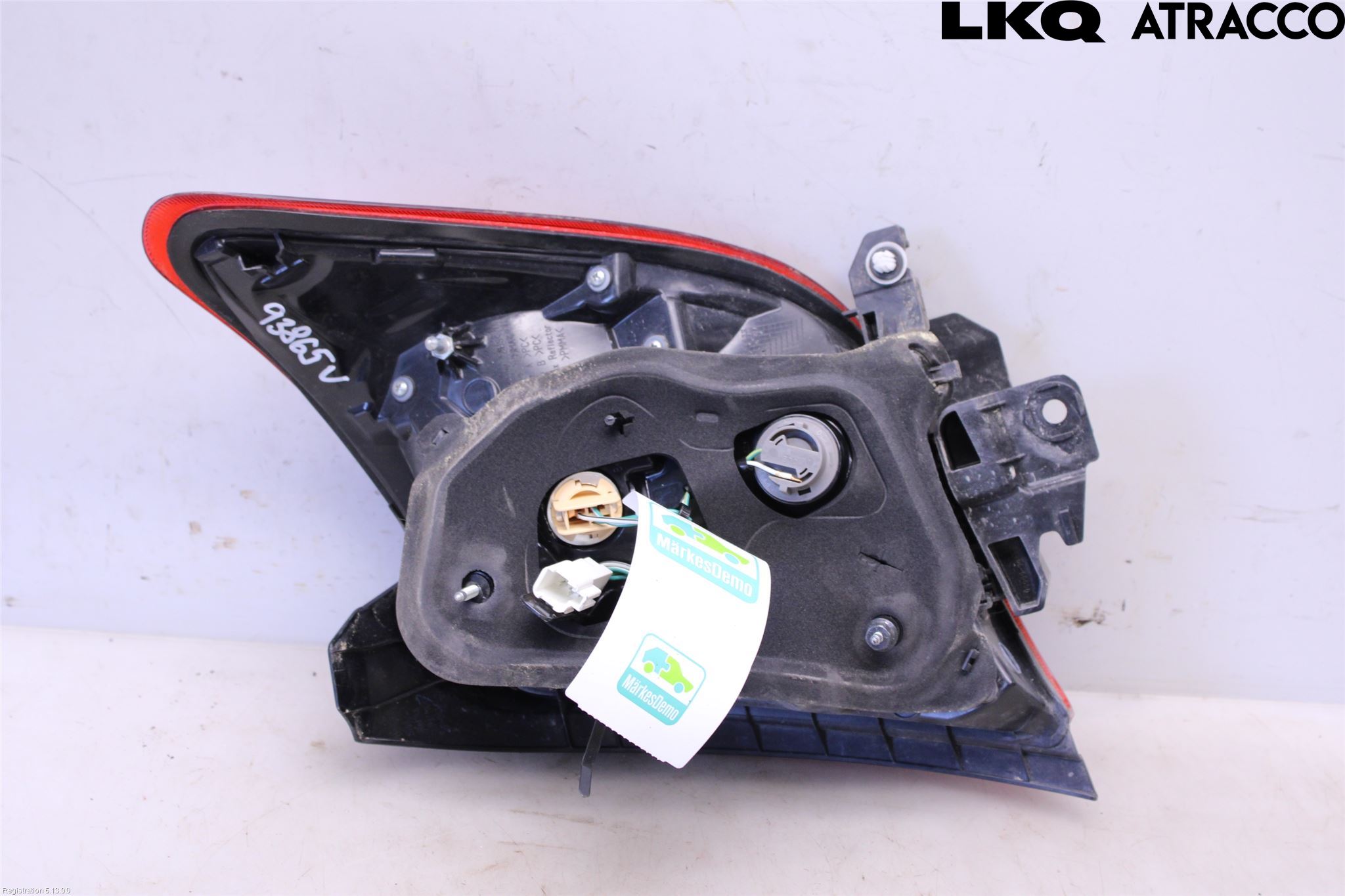 Toyota YARIS XP130 15-20 Baklykt Venstre