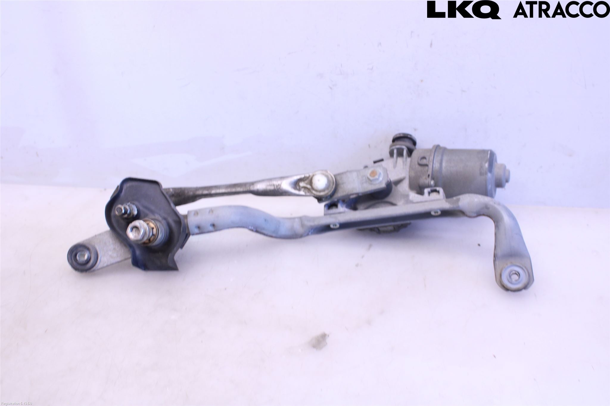 Toyota YARIS XP130 15-20 Viskermotor Frontrute