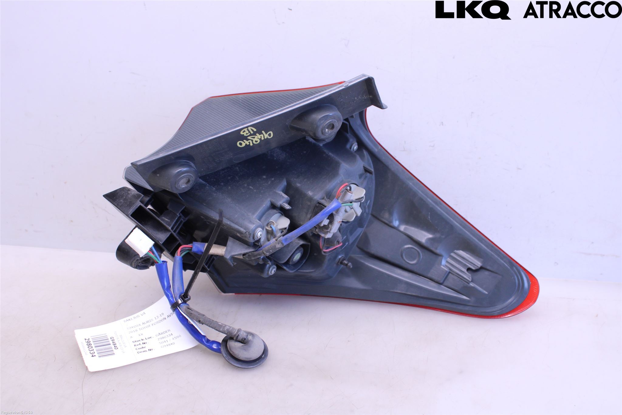 Toyota AURIS 13-19 Baklykt Venstre