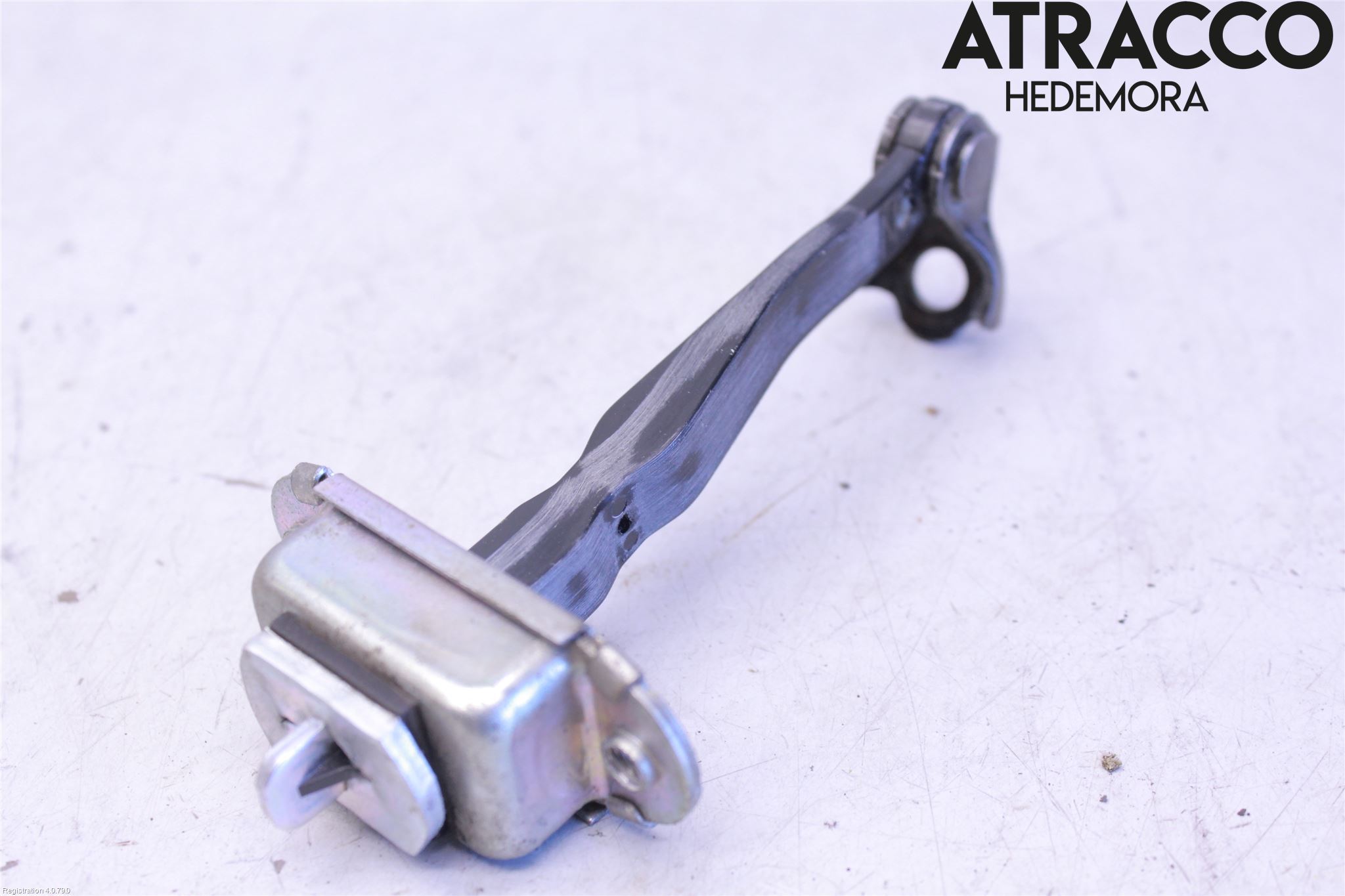 Nissan QASHQAI+2  10-14 Dørstopper