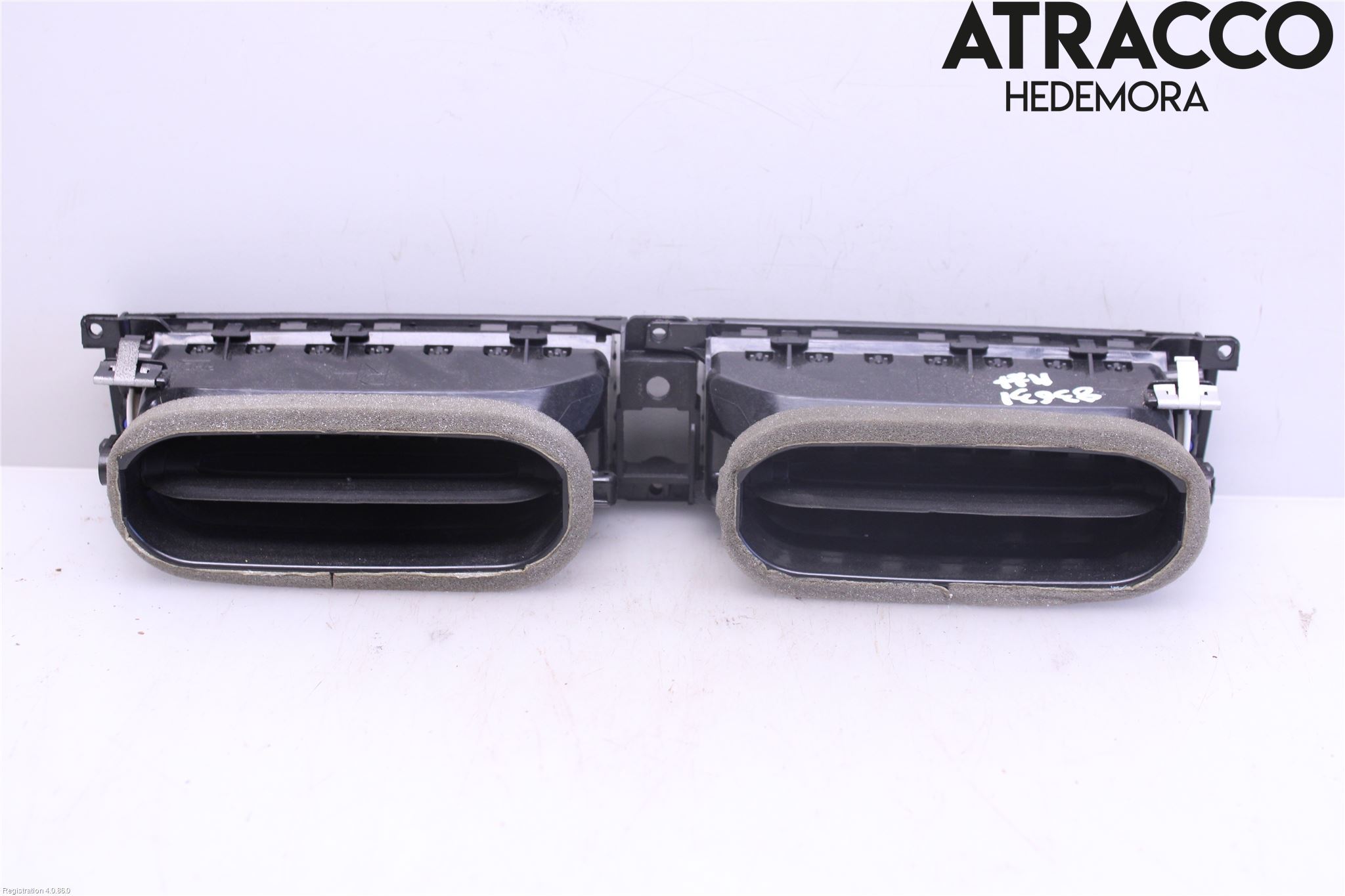 Volvo V70 08-13 Dashbord Kanal - Dyse