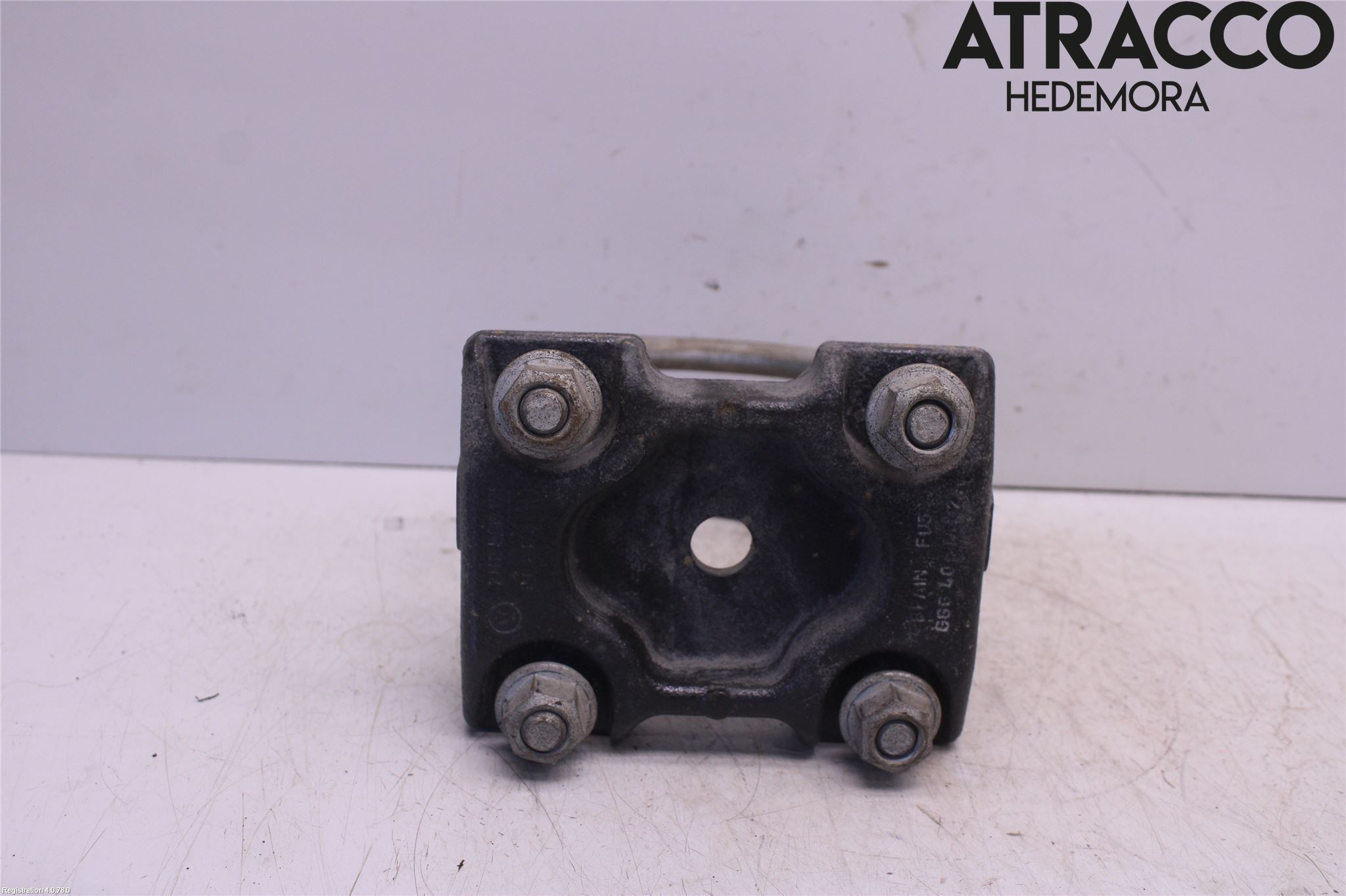 Volkswagen VW AMAROK 2H 10-22 Bakaksel Feste