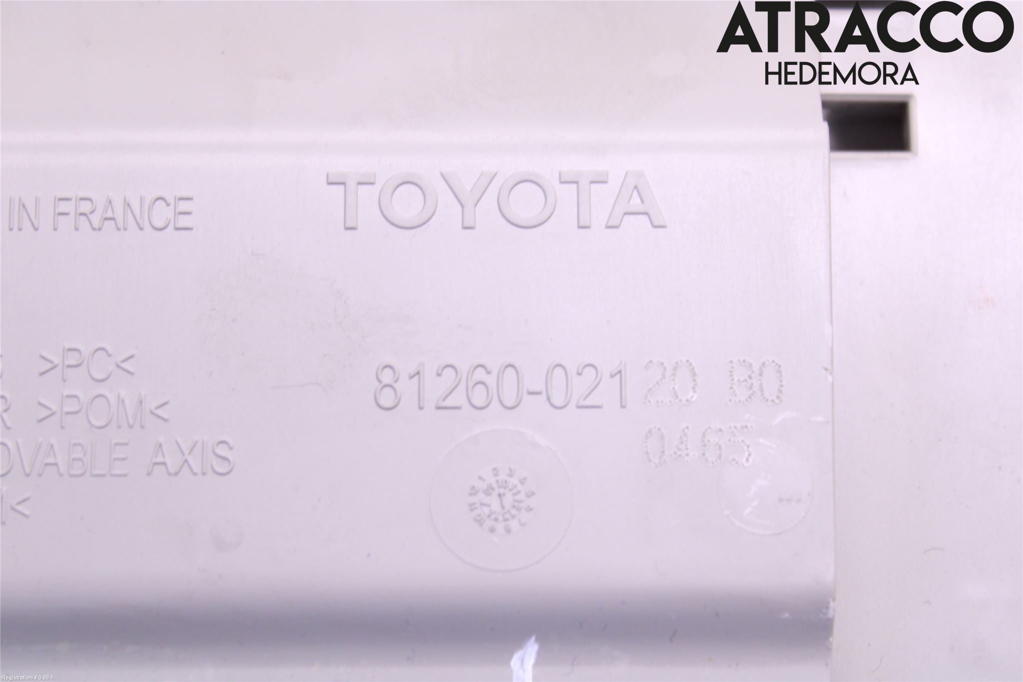 Toyota AURIS 10-12 Innr Taklys