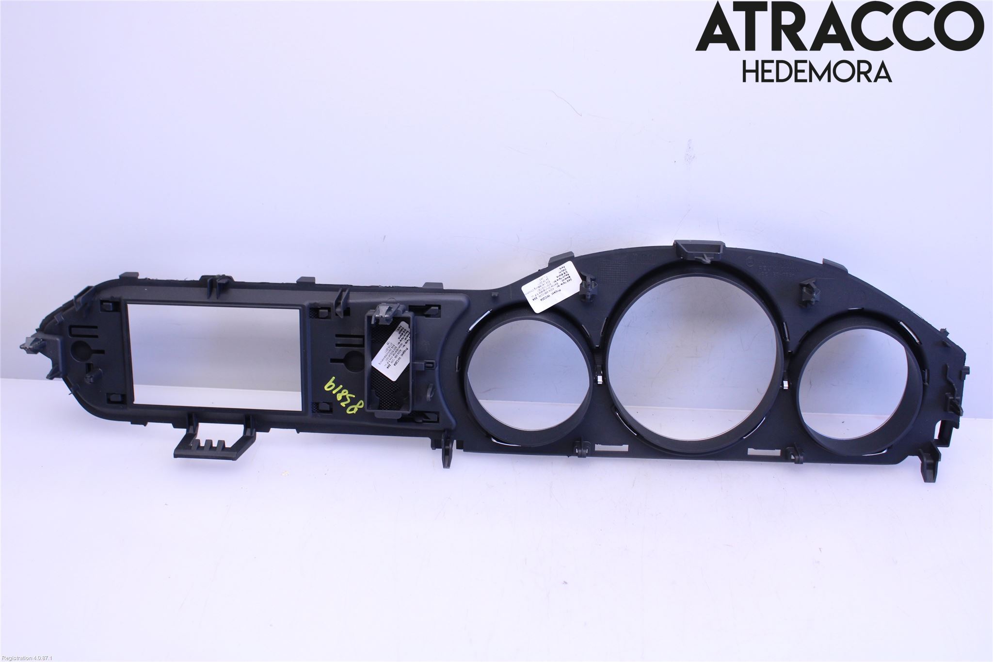 Mercedes-Benz MB C-KLASS (W204) 07-15 Instrument Ramme