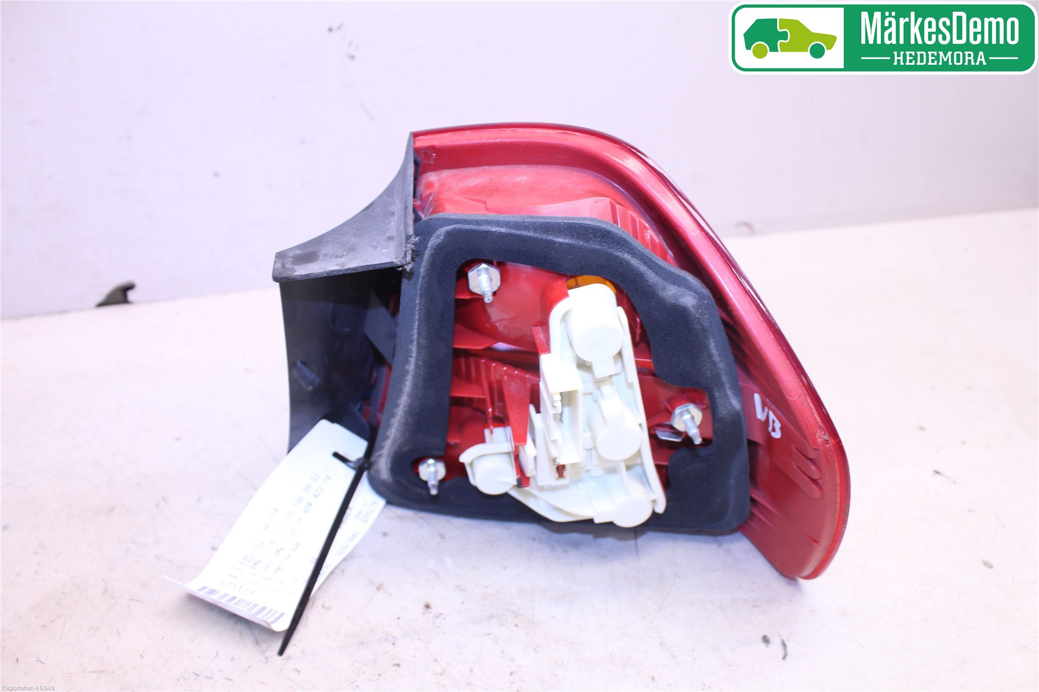 BMW 3 E90/91 SED/TOU 05-12 Baklykt Venstre