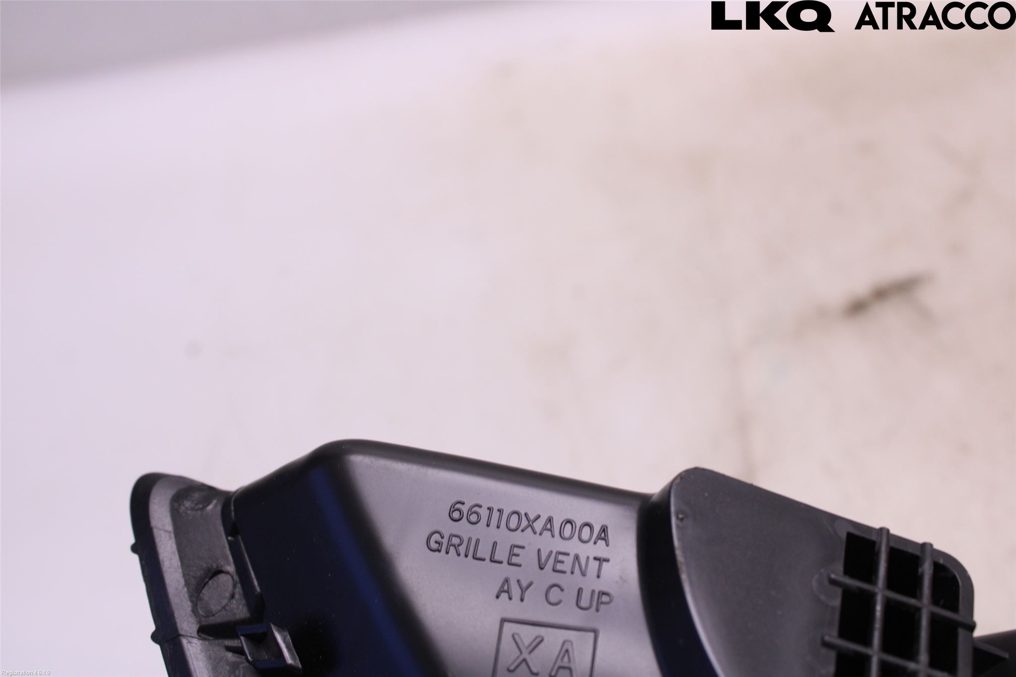 Subaru B9 TRIBECA  06-07 Dashbord Kanal - Dyse