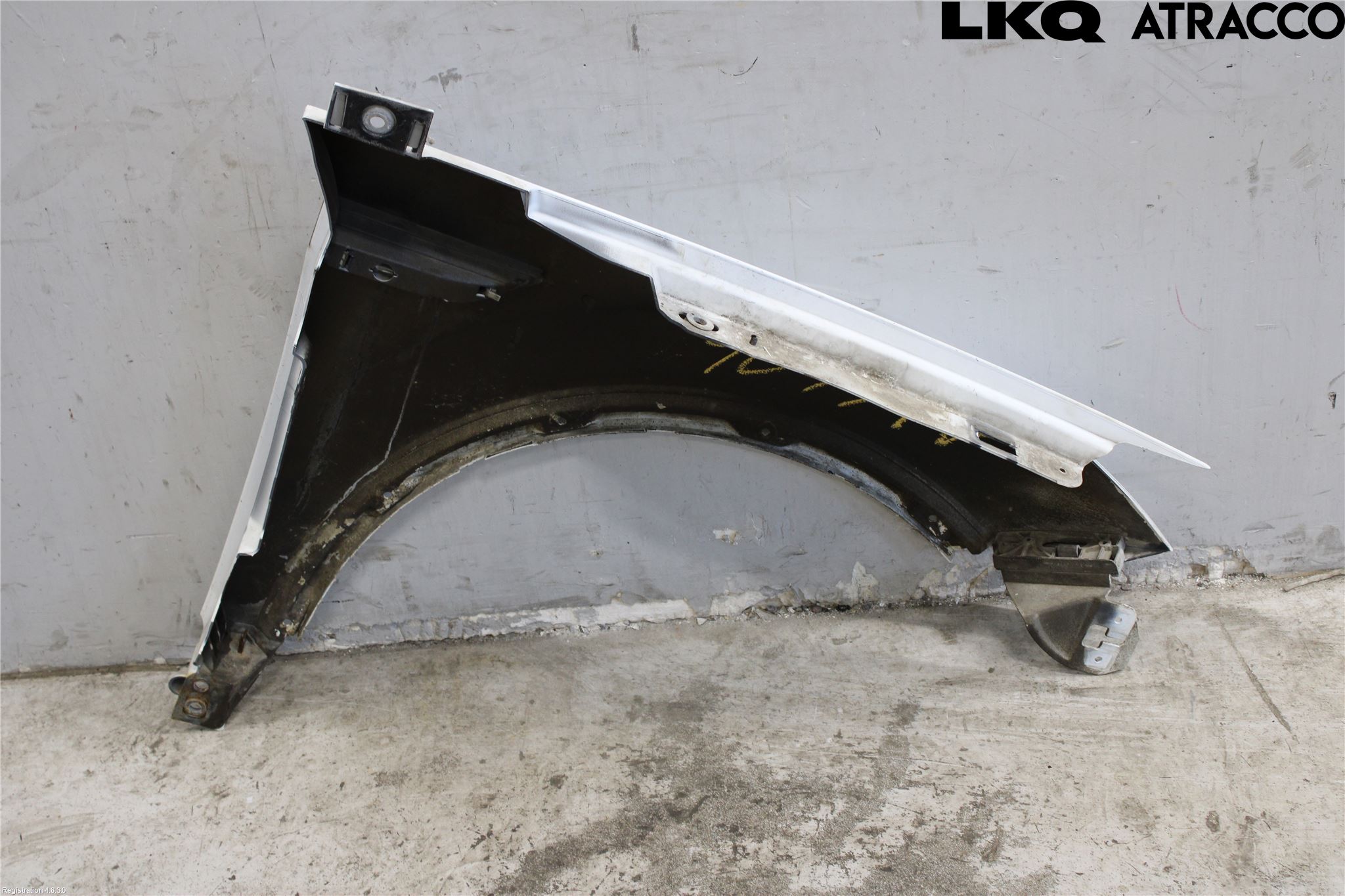 Ford KUGA 08-12 Skjerm Foran Venstre