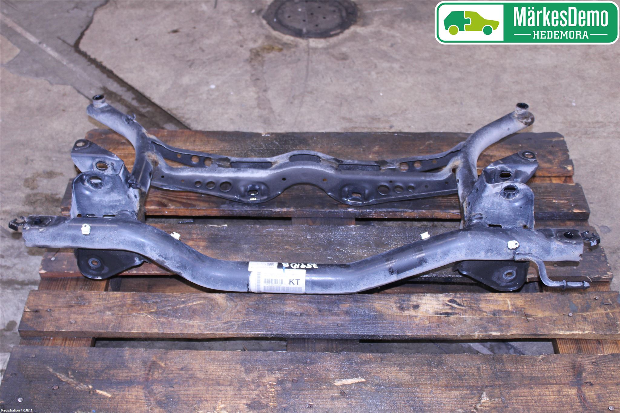 Volkswagen VW GOLF / E-GOLF VII 13-20 Bakaksel Feste Travers-Ramme