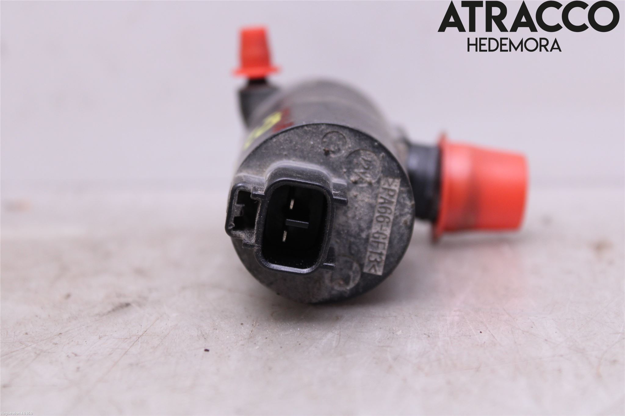 Toyota AVENSIS 09-15 Spylerpumpe Frontrute