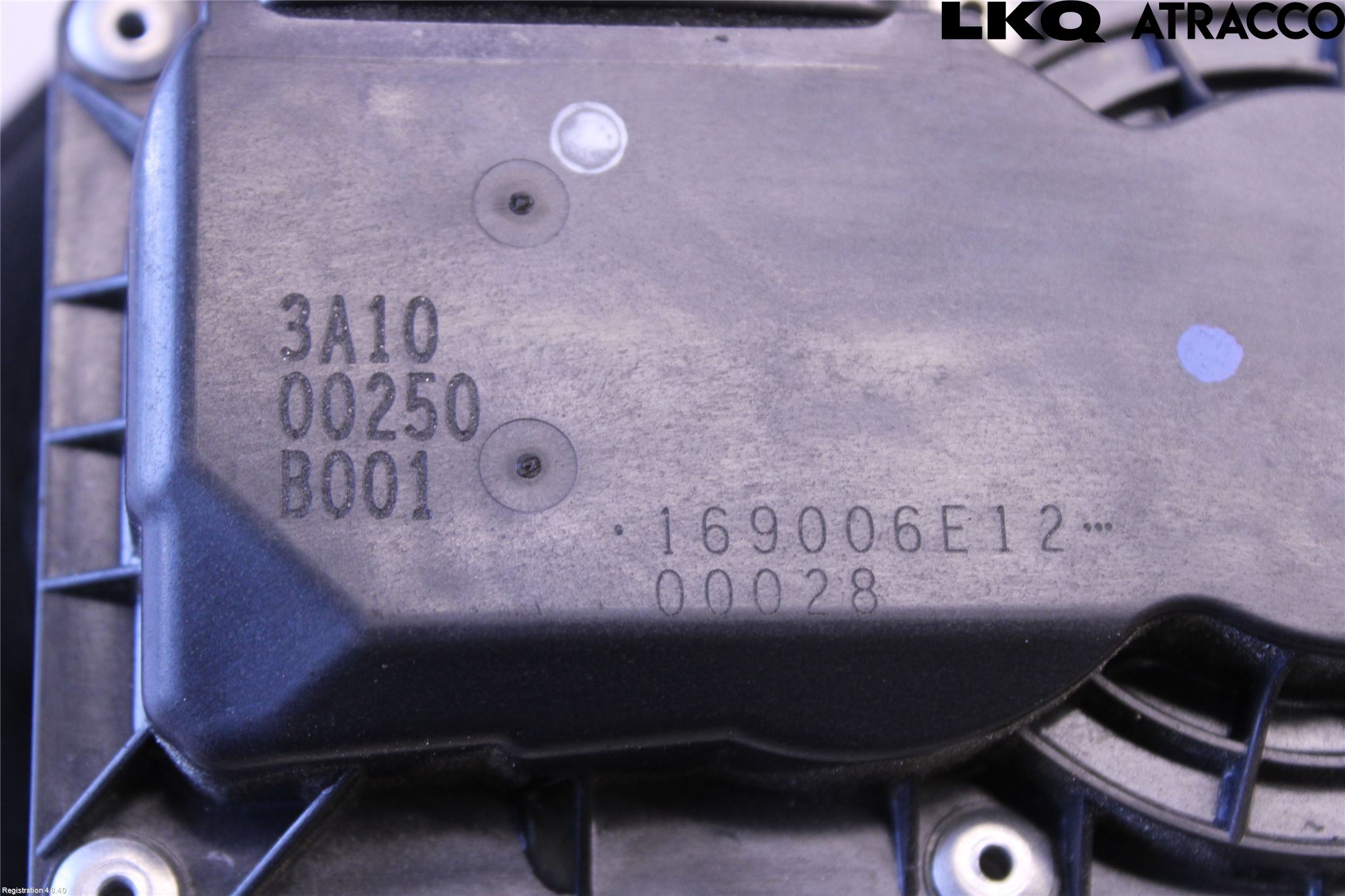 Toyota AVENSIS 09-15 Inns Spjeldhus
