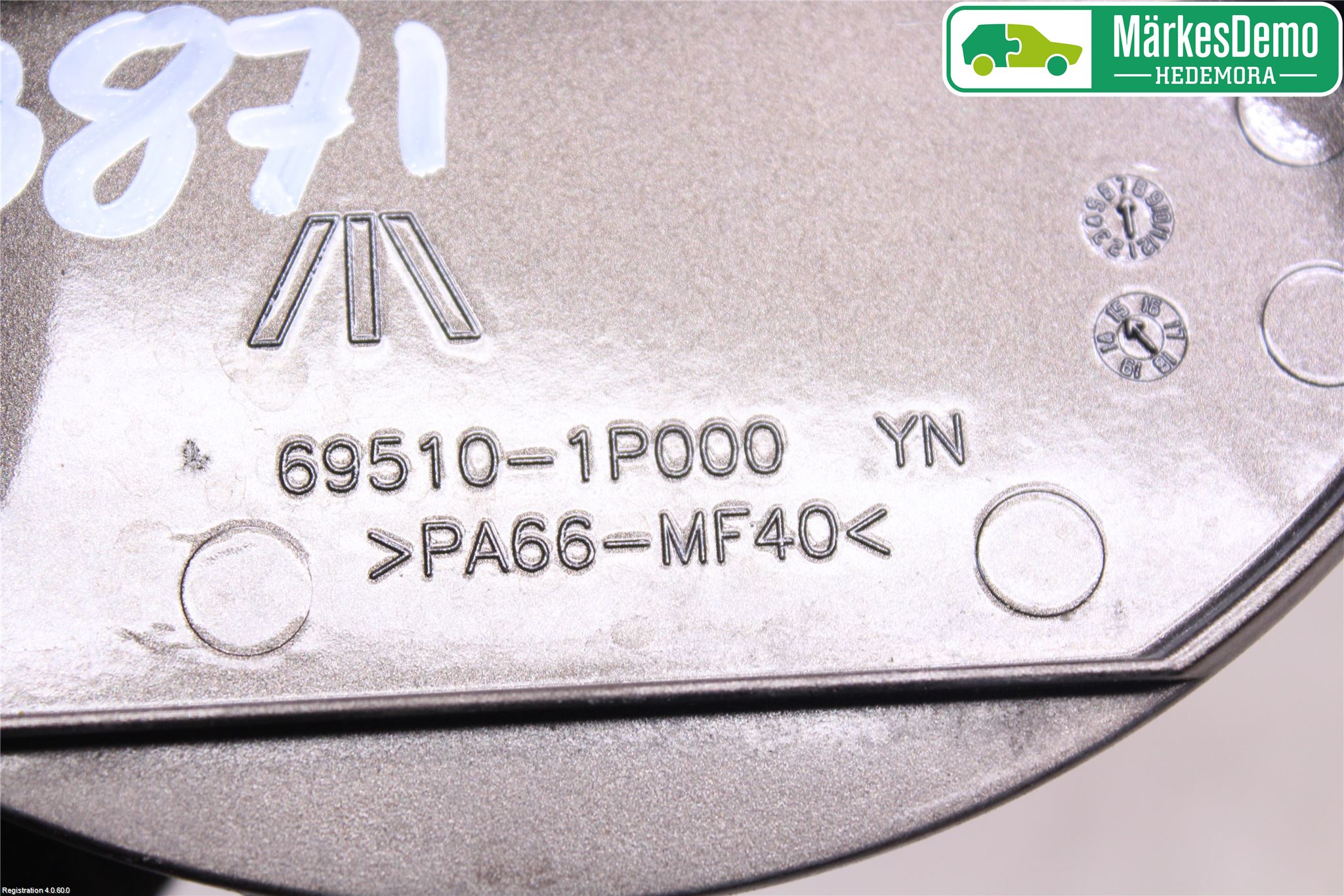 Kia VENGA 10-19 Drivstoff Tankluke
