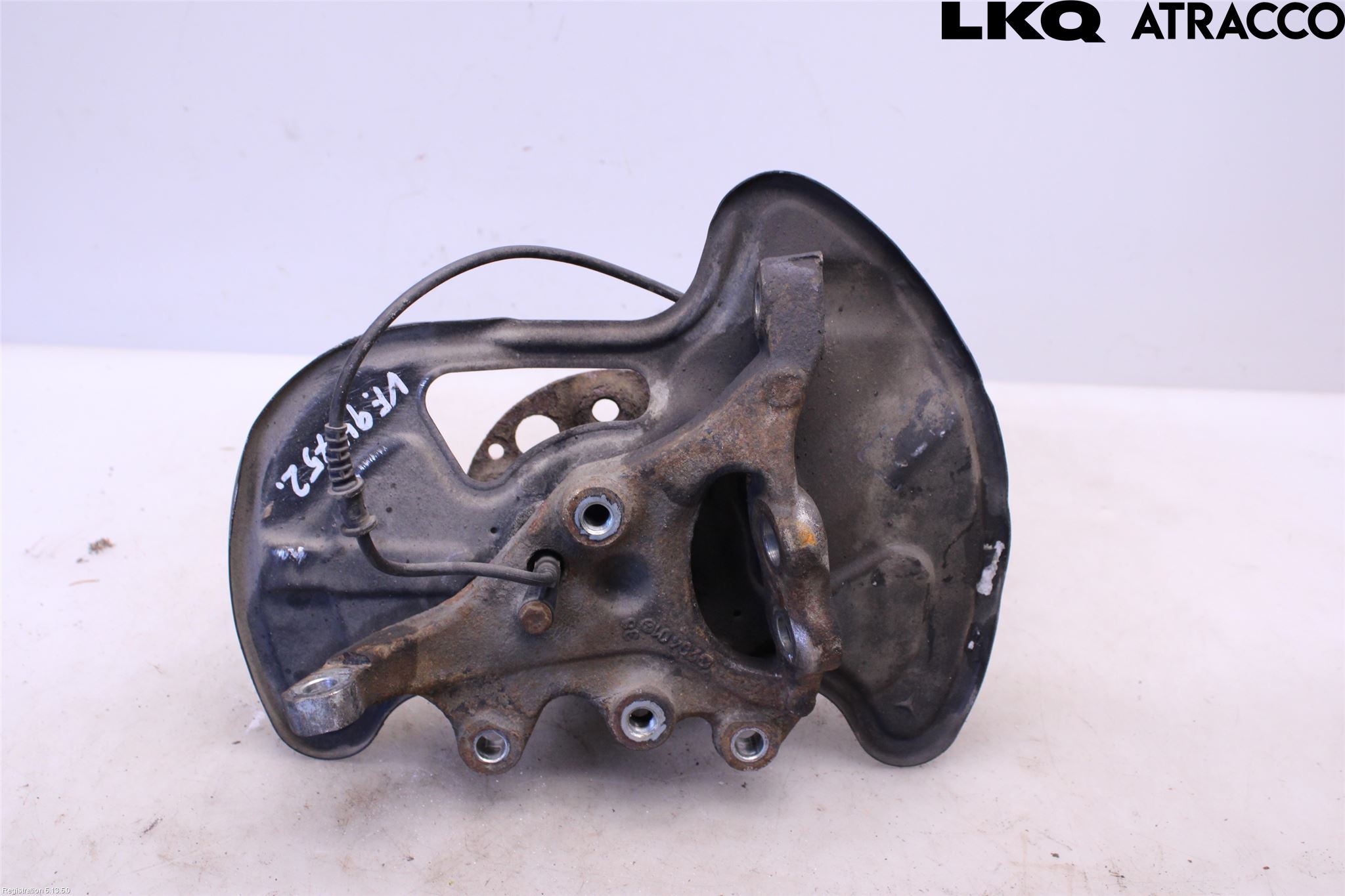 Mercedes-Benz MB C-KLASS (W204) 07-15 Spindel Vf