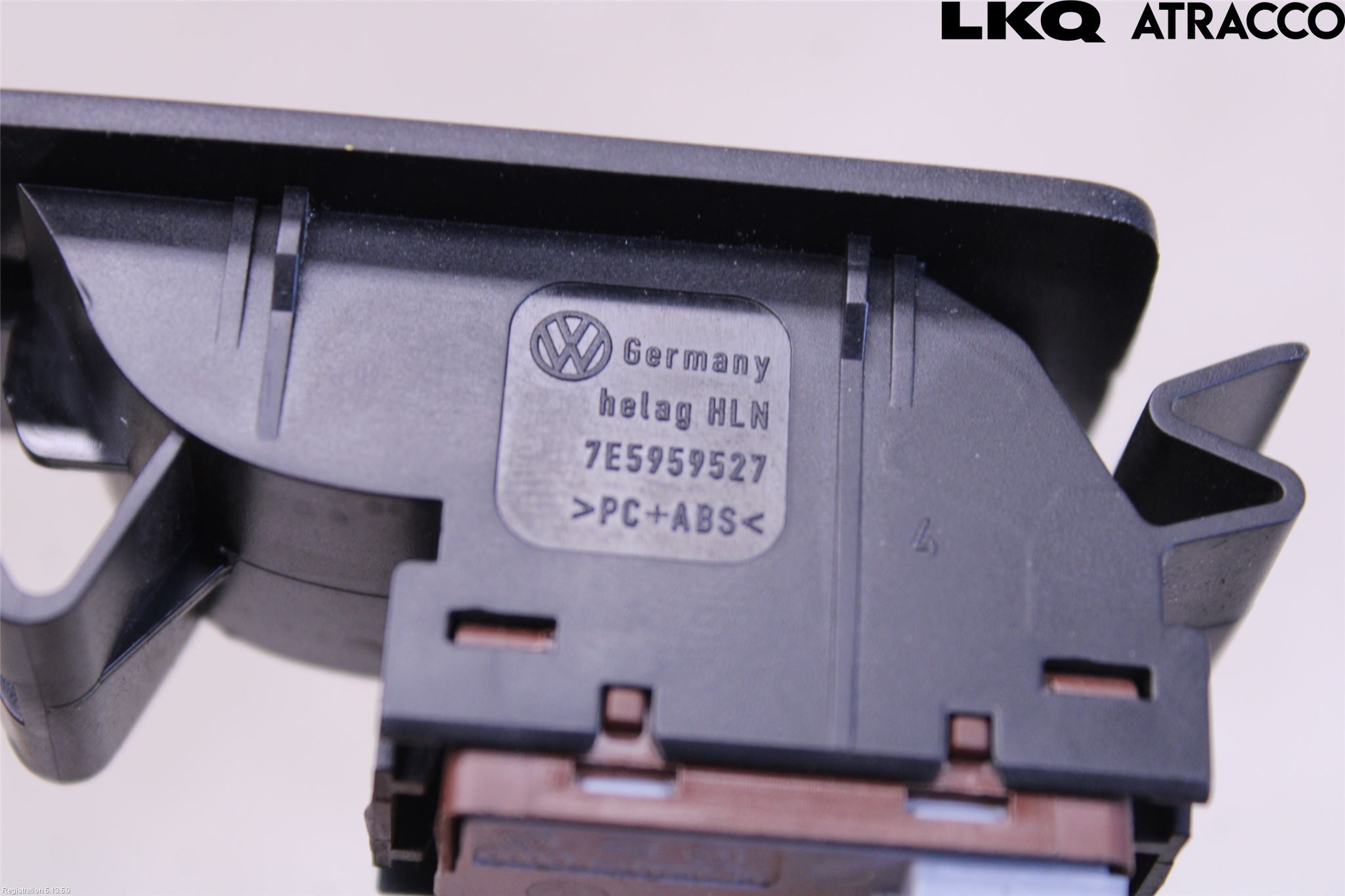 Volkswagen VW PASSAT 11-14 Strömställare Dragkrok
