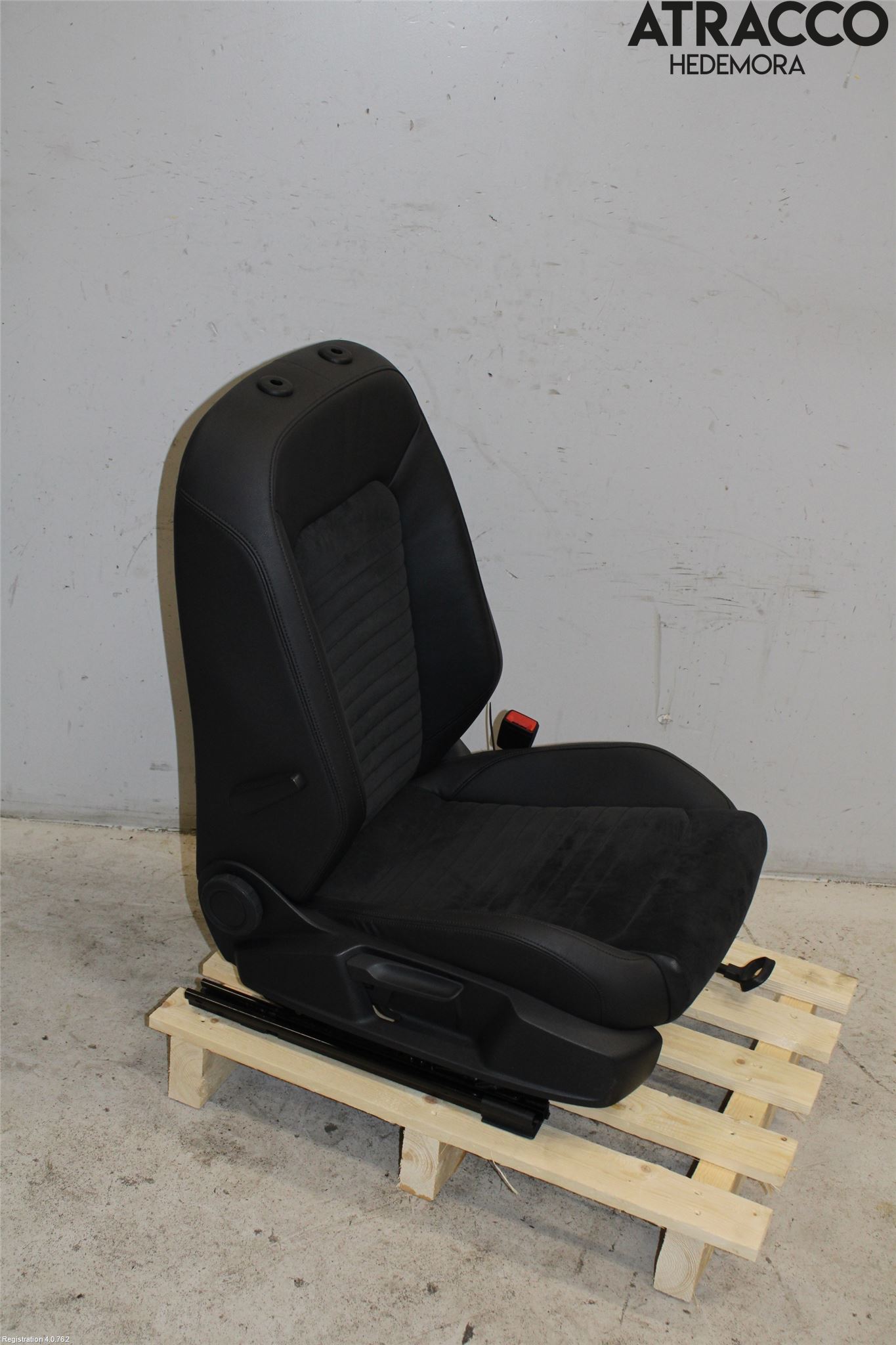 Volkswagen VW PASSAT 15-19 Innr Sete Foran Venstre