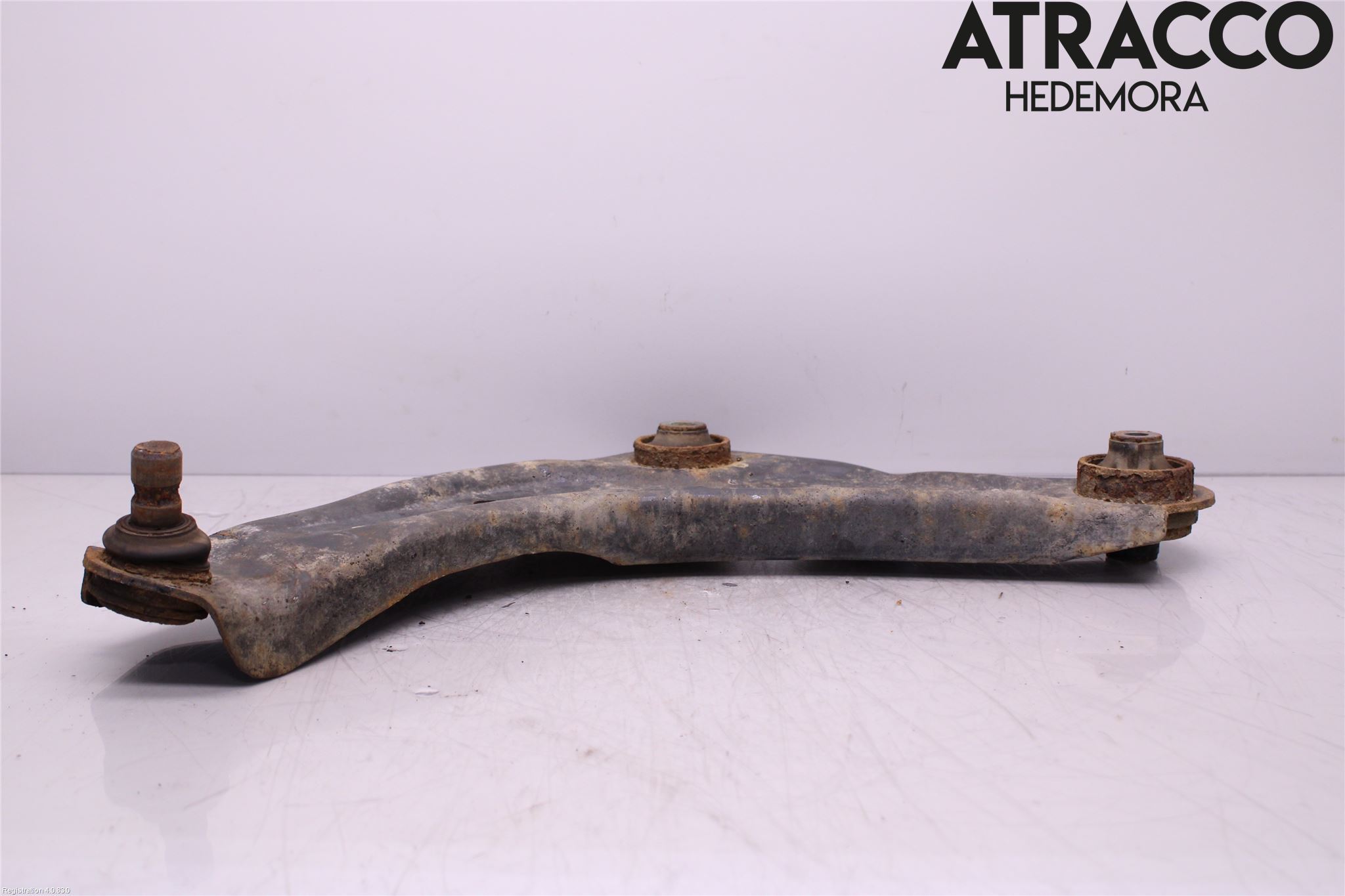Nissan QASHQAI 14-17 Bærearm Foran Venstre Nedre