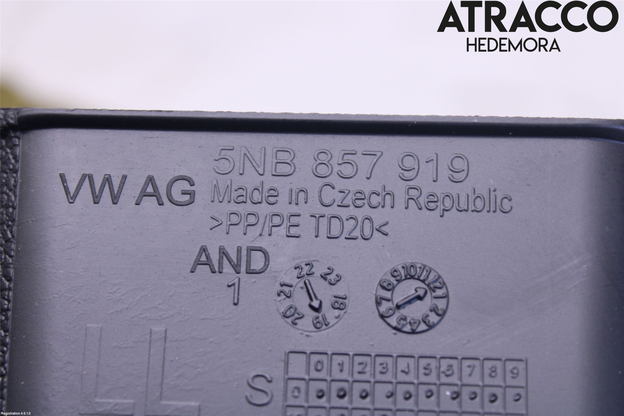 Volkswagen VW TIGUAN 16-24 Innr Oppbevaringsrom