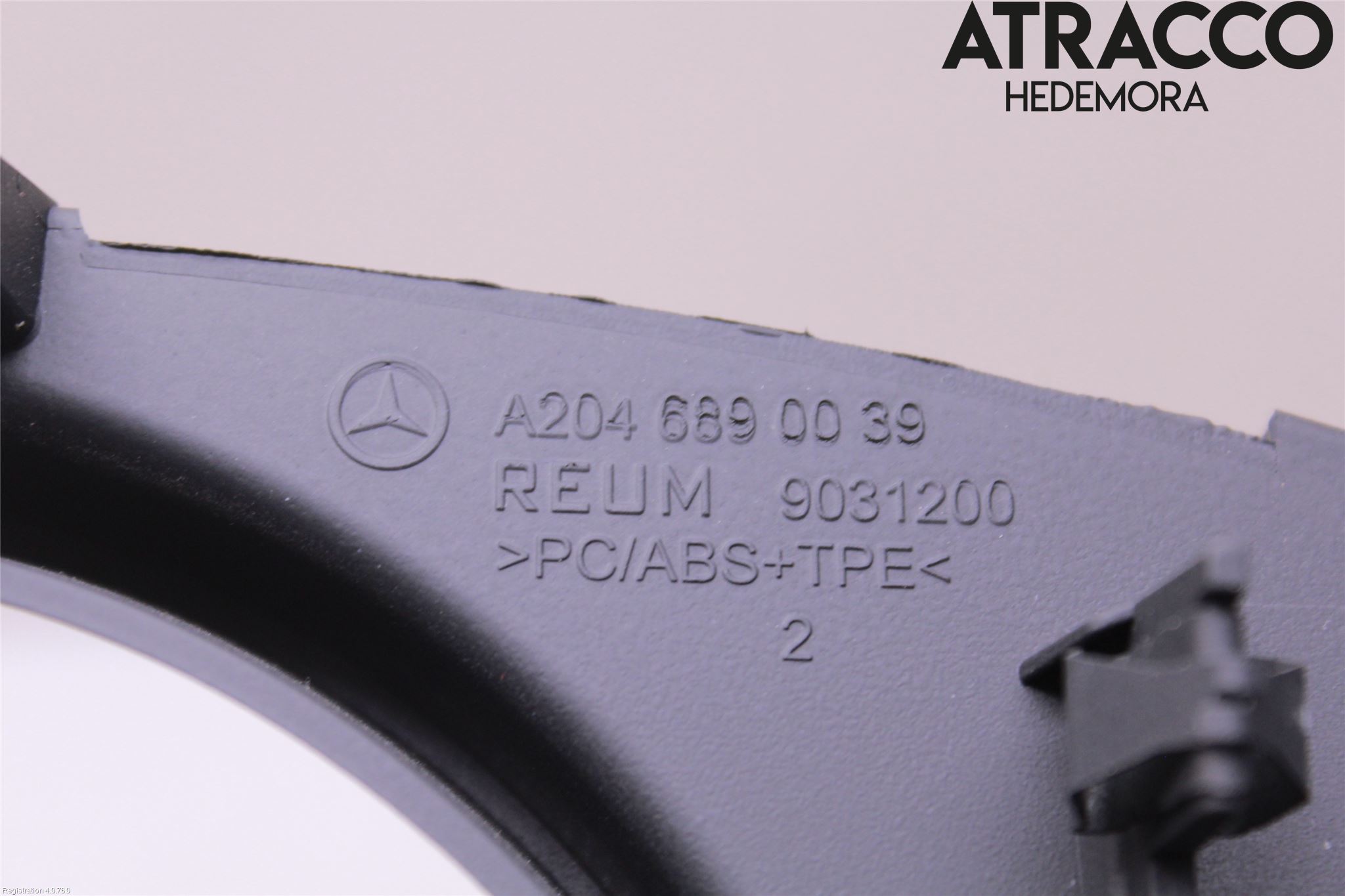 Mercedes-Benz MB C-KLASS (W204) 07-15 Instrument Ramme