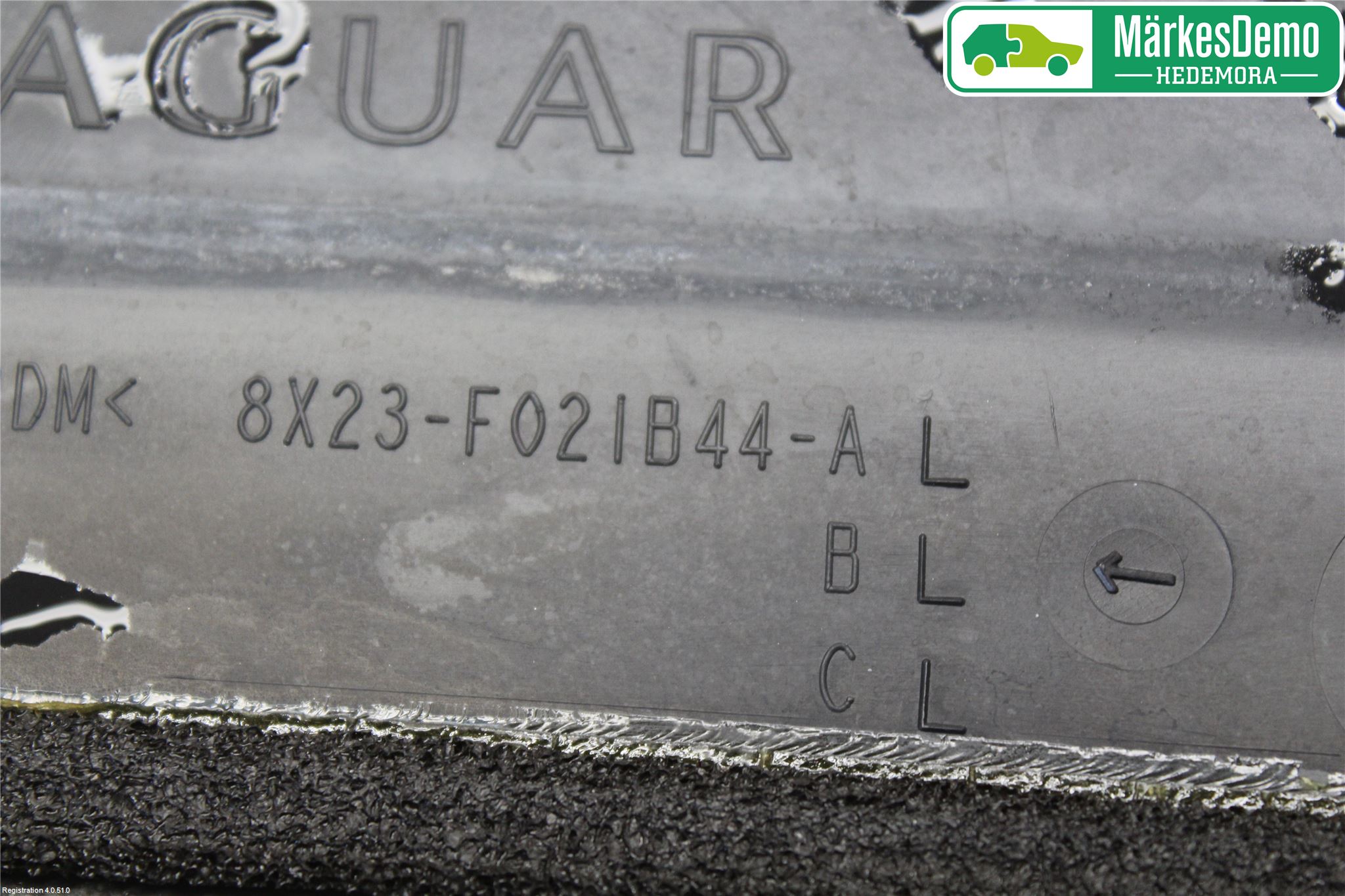 Jaguar XF 08-15 Visker Deksel-Grill-Under Frr