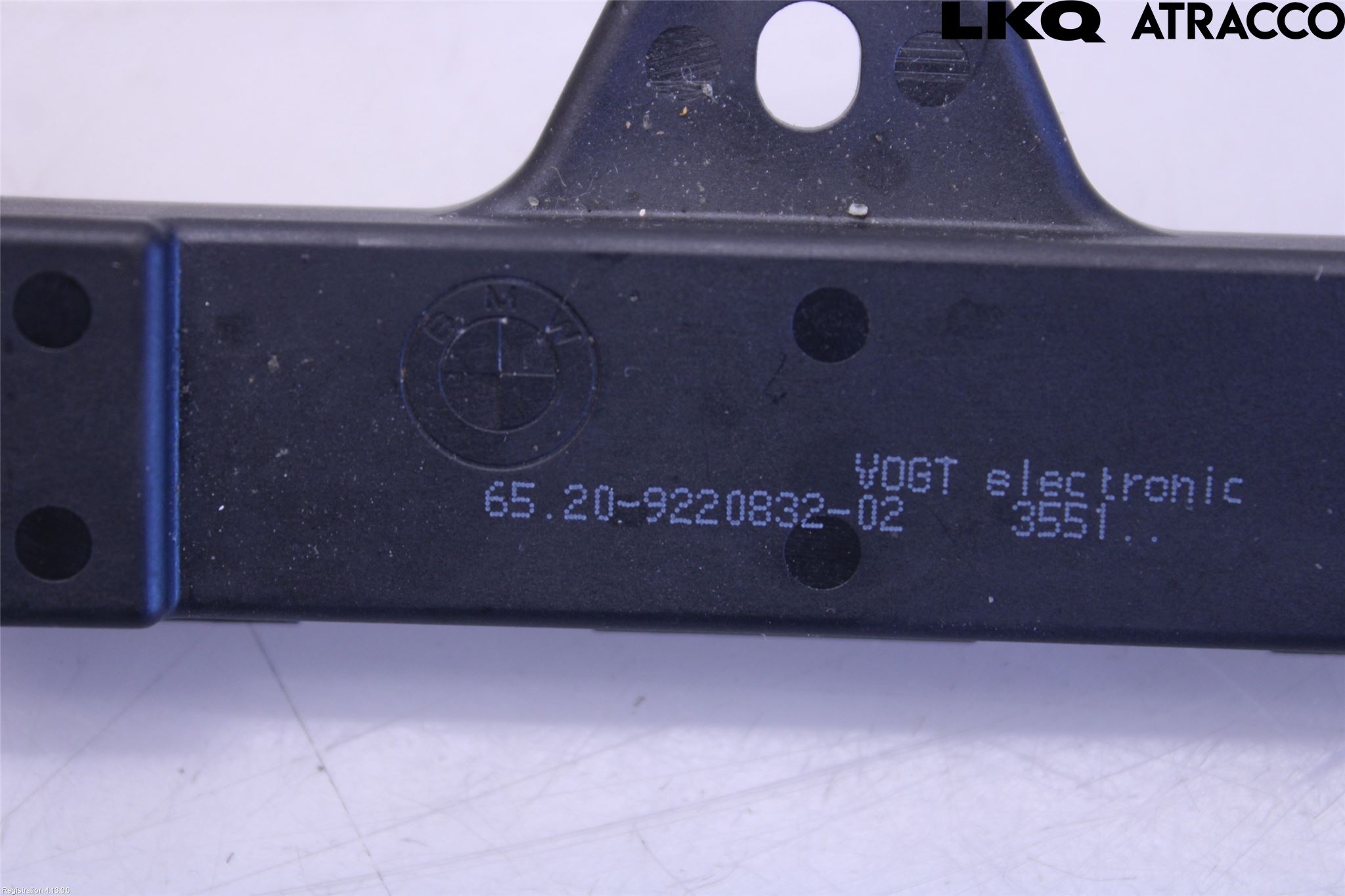 BMW i3 I01 13-22 Stereo Antenneforsterker
