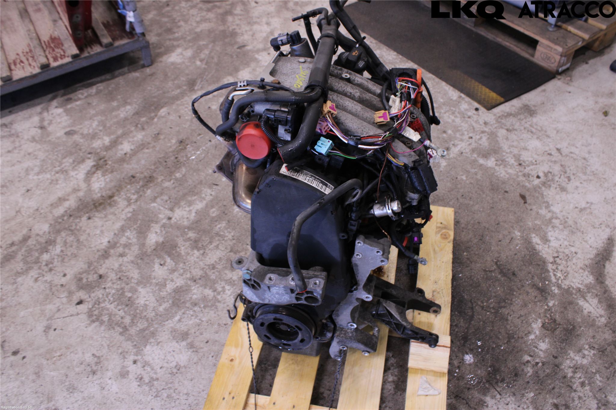 Volkswagen VW TRANSP/CARAVELLE (T5) 04-15 Motor Bensin