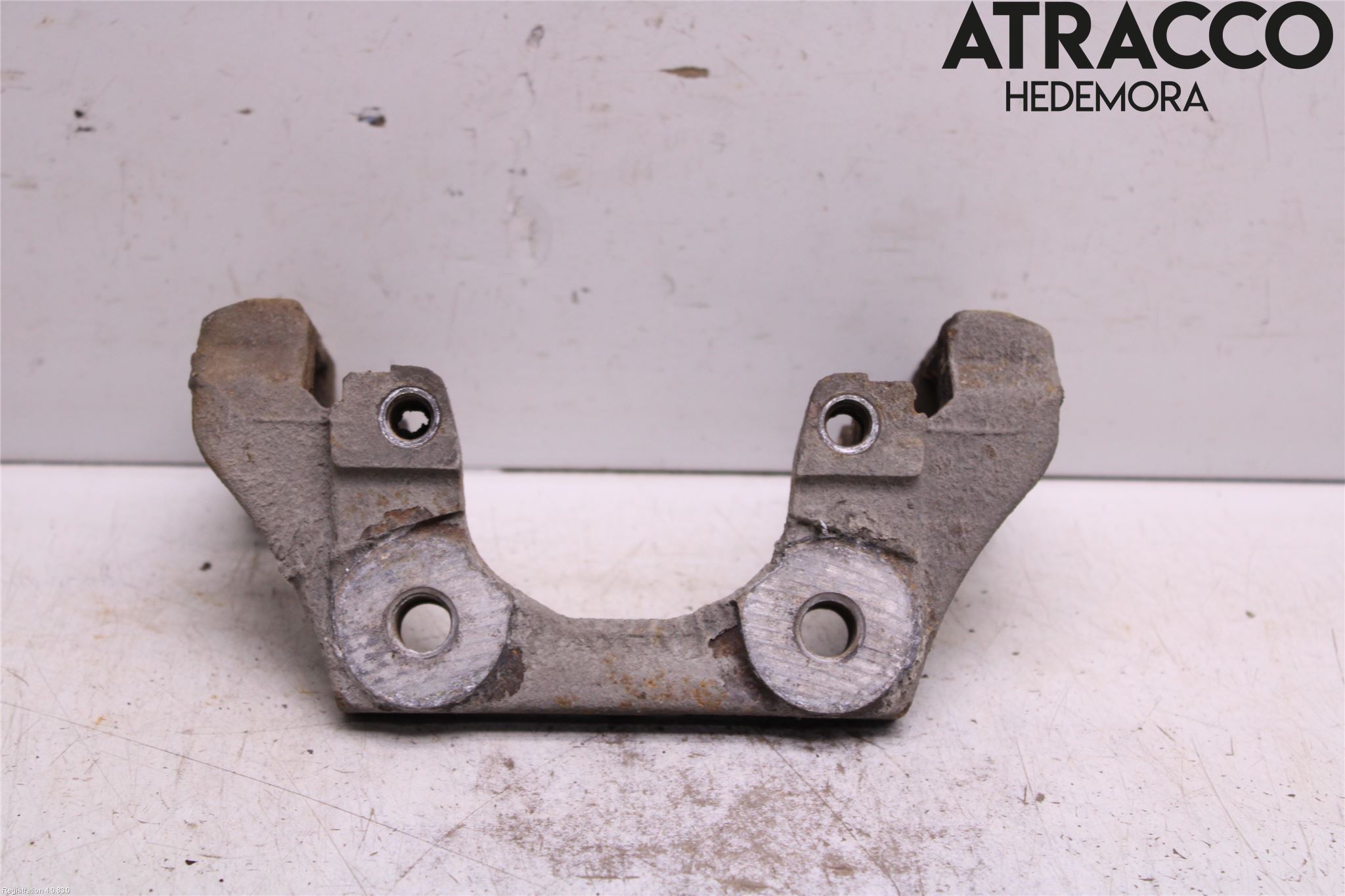 BMW 5 E60/61 Sed/Tou 02-10 Bremsecaliper Feste Holder
