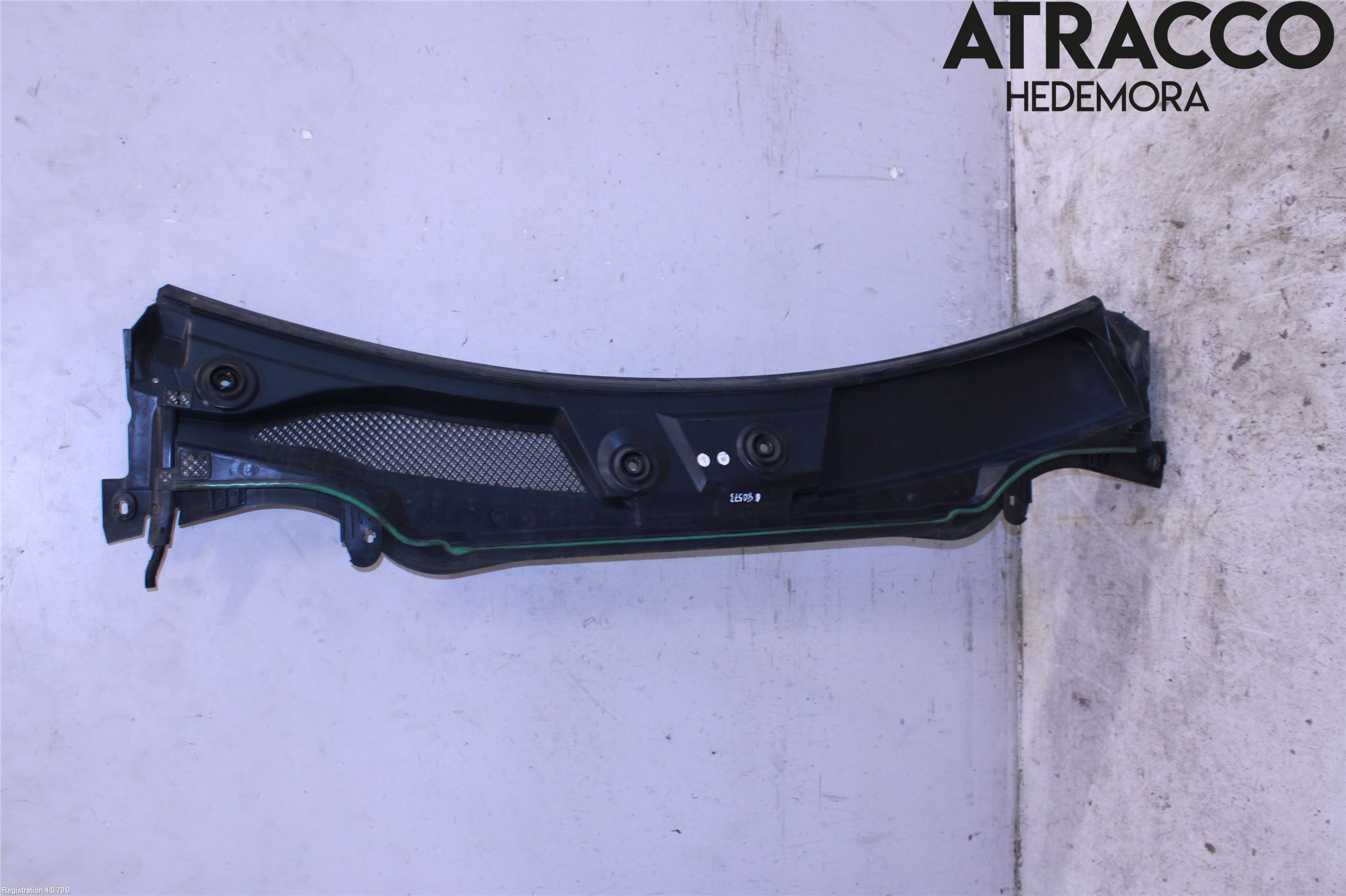 Mercedes-Benz MB GLA-KLASS (X156) 13-20 Visker Deksel-Grill-Under Frr
