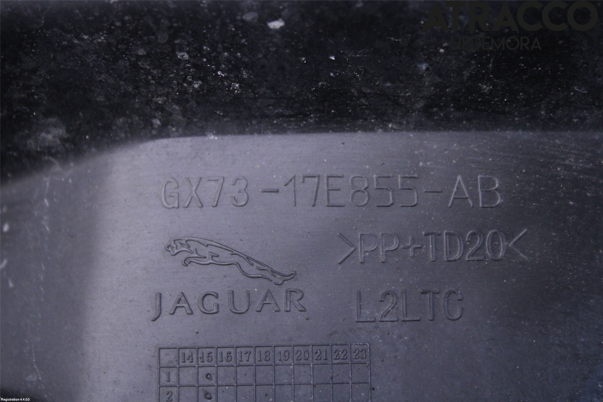 Jaguar XE (X760) 15-24 Støtfanger Bak Deform Element