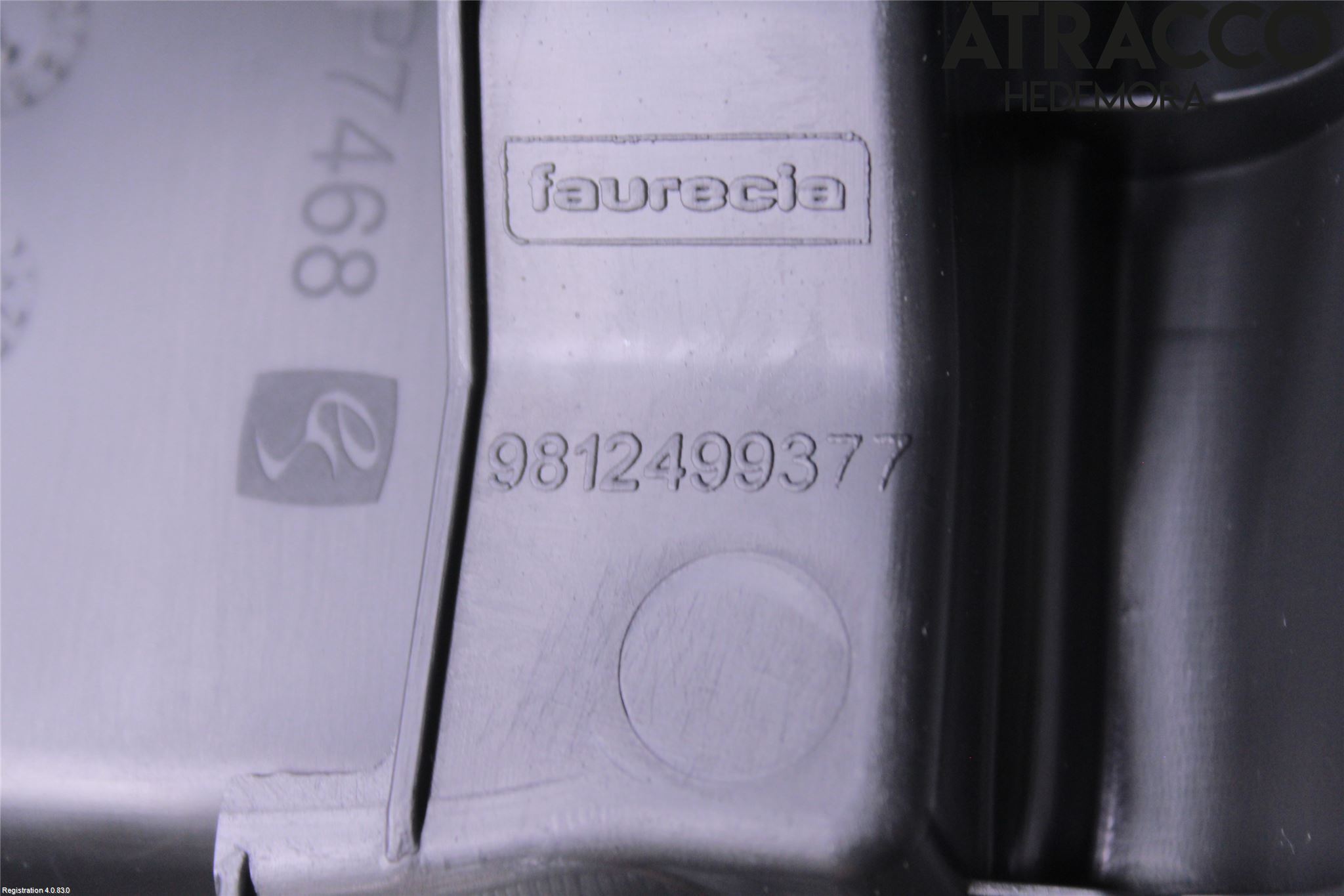 Citroen COTROEN C3 17-24 Innr Konsoll-Lomme